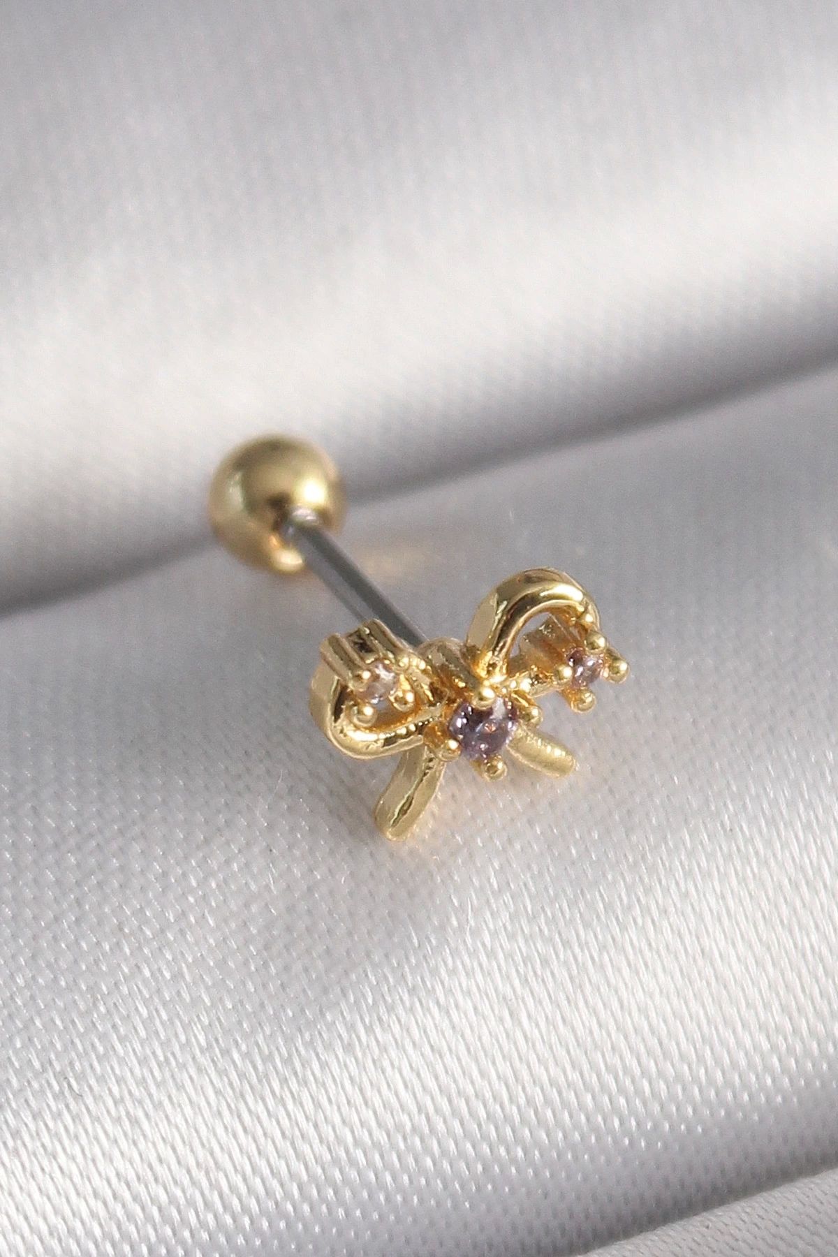 Clariss 316L Çelik Gold Renk Zirkon Taşlı Kurdele Tragus Piercing