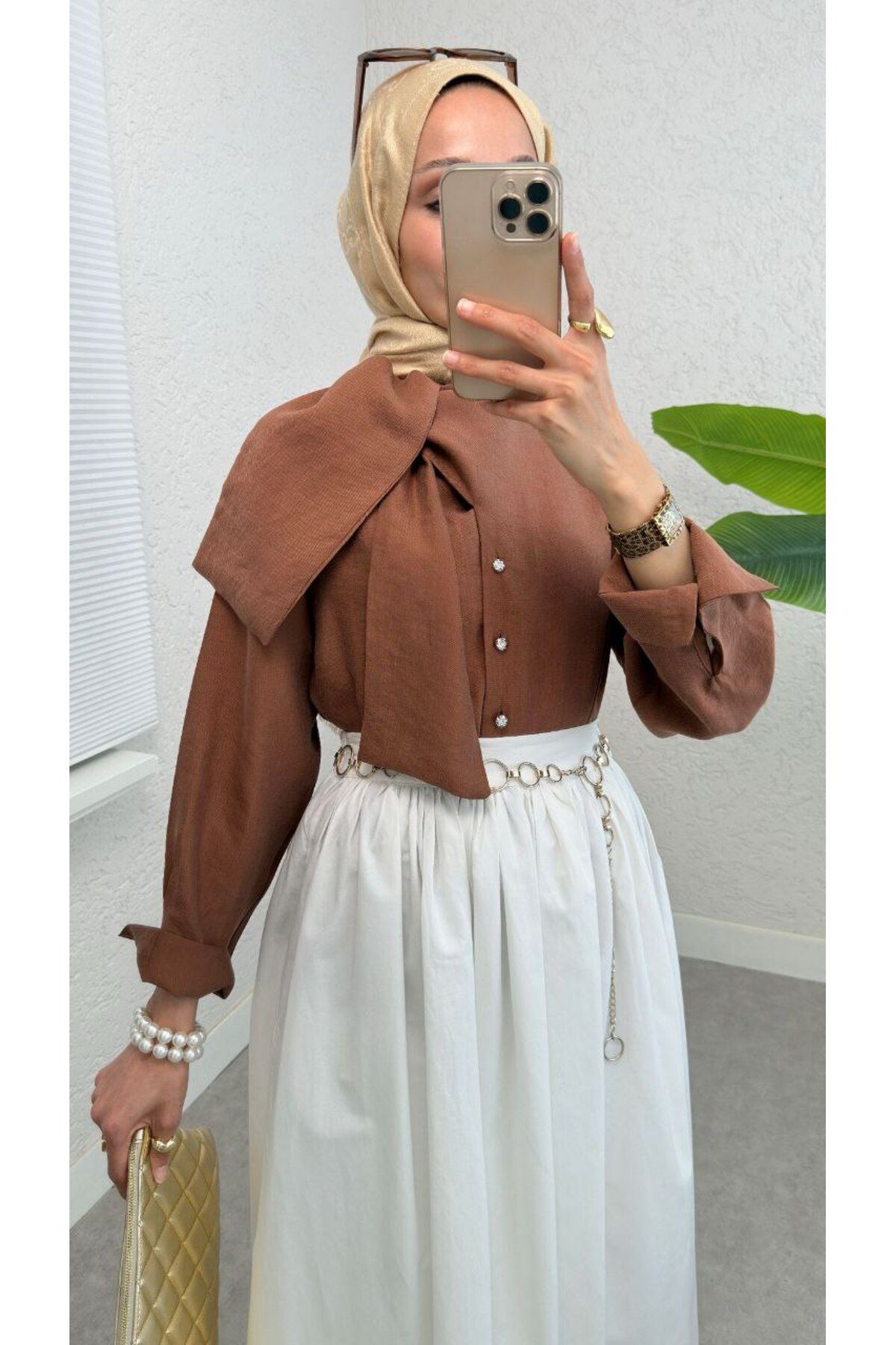 Castivo Fashion Fular Yaka İnci Düğmeli Gömlek