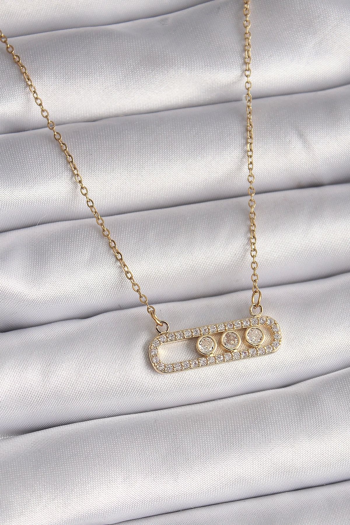 Clariss 316L Çelik Gold Renk Zincir Zirkon Taşlı Messika Model Kadın Kolye