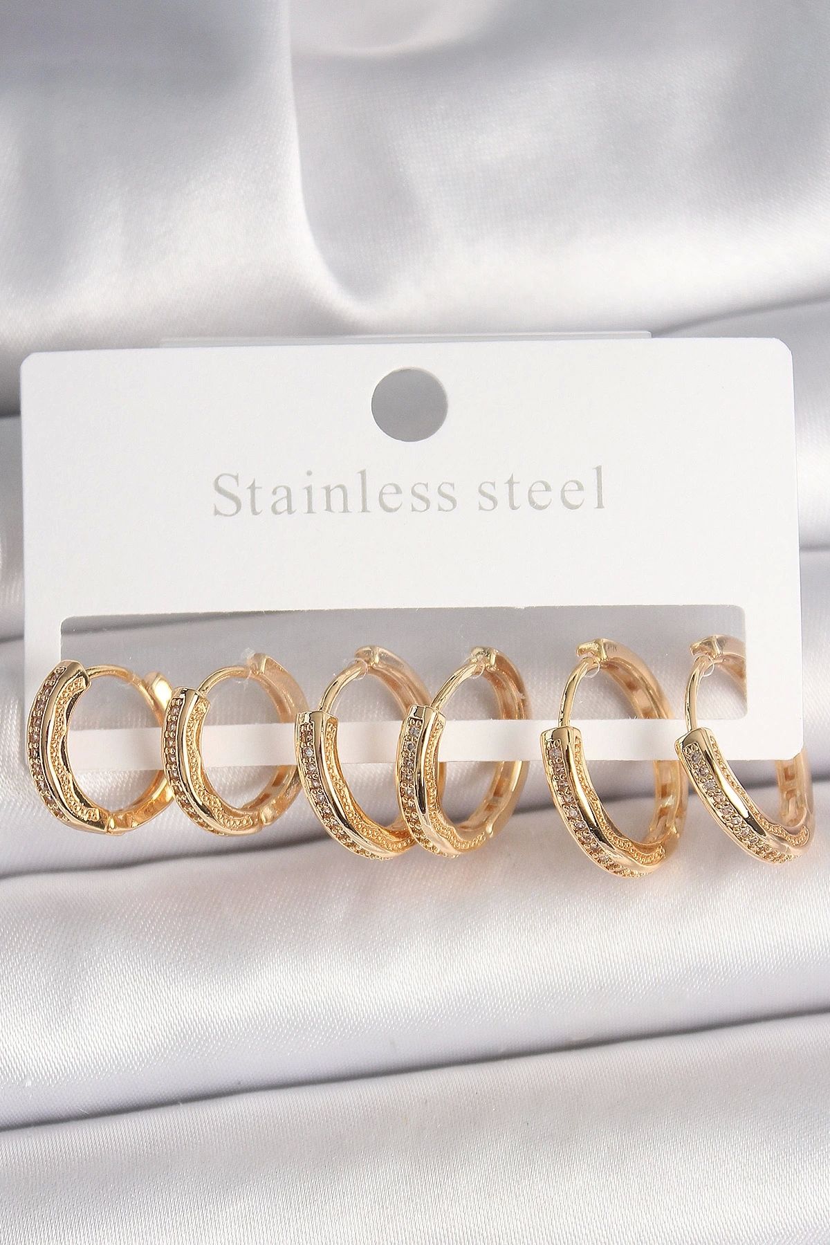 Clariss Pirinç Gold Renk Zirkon Taşlı 3 Çift Daire Model Kadın Küpe