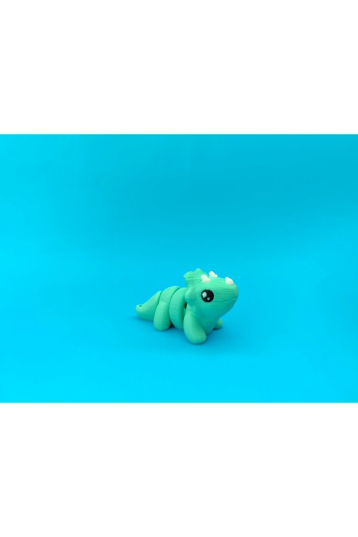 Minikbahcem Sevimli Triceratops Dinazor Figürü – Hareketli Eklemli 3D Oyuncak