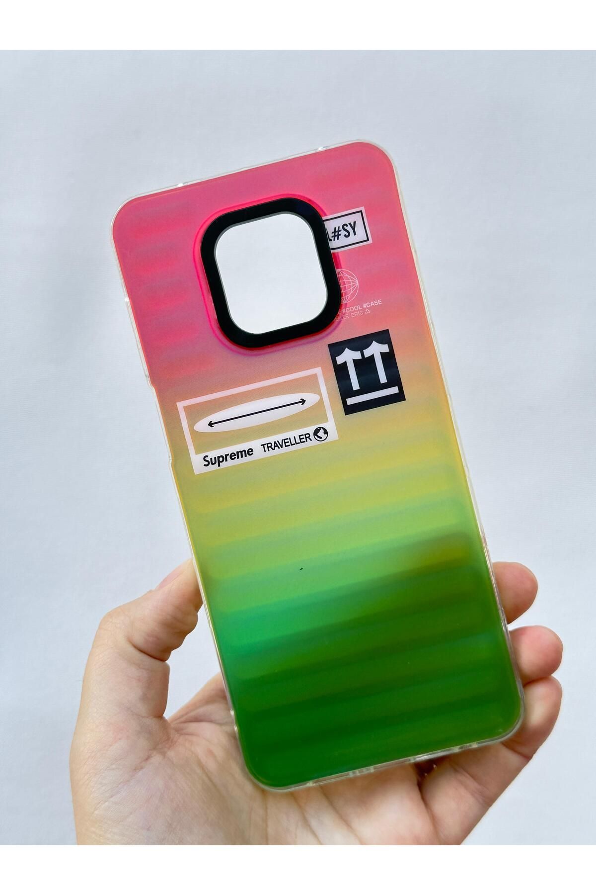 Vip Case RM NOTE 9 PRO Hologramlı Renk Değiştiren Kamera Çıkıntılı Trend Marka Tasarım Label Kılıf
