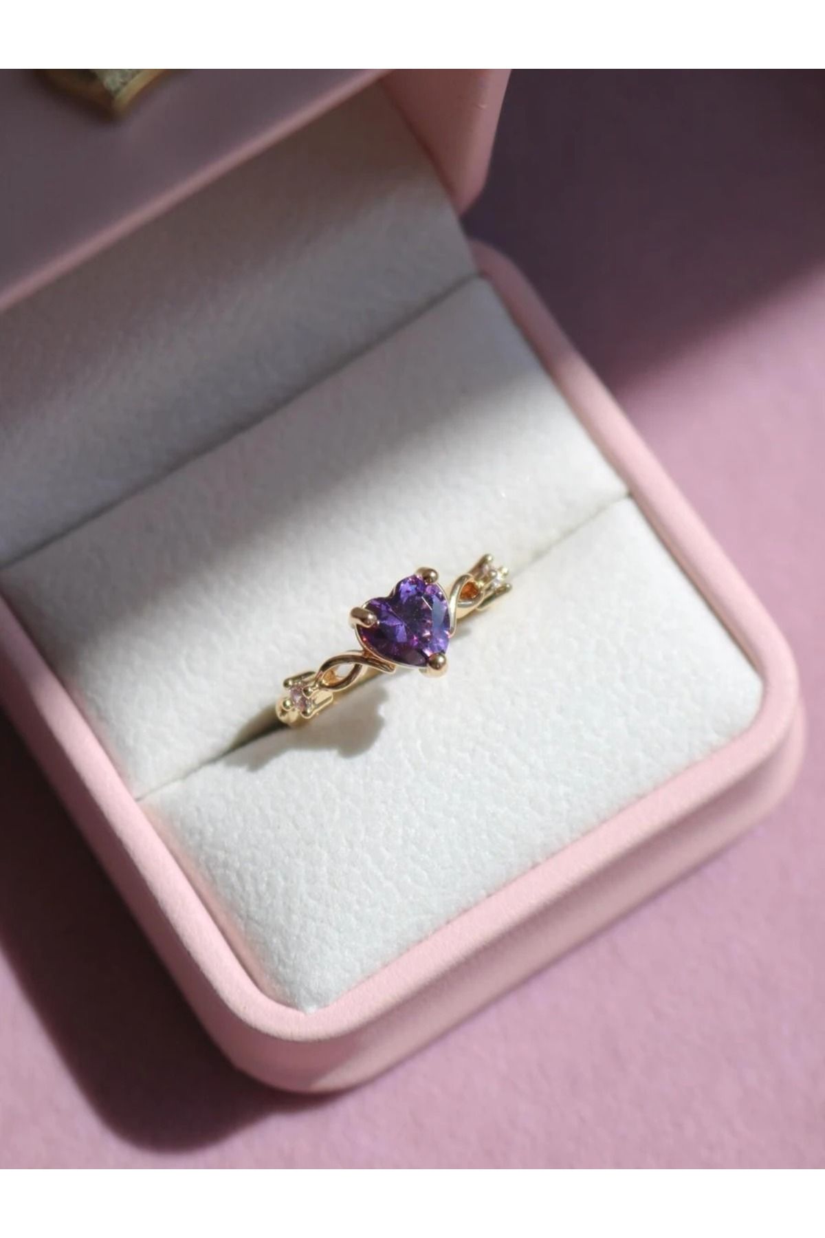 Reorah Collection Mor Love Shine Yüzük-Mor Kalpli Taşlı Yüzük
