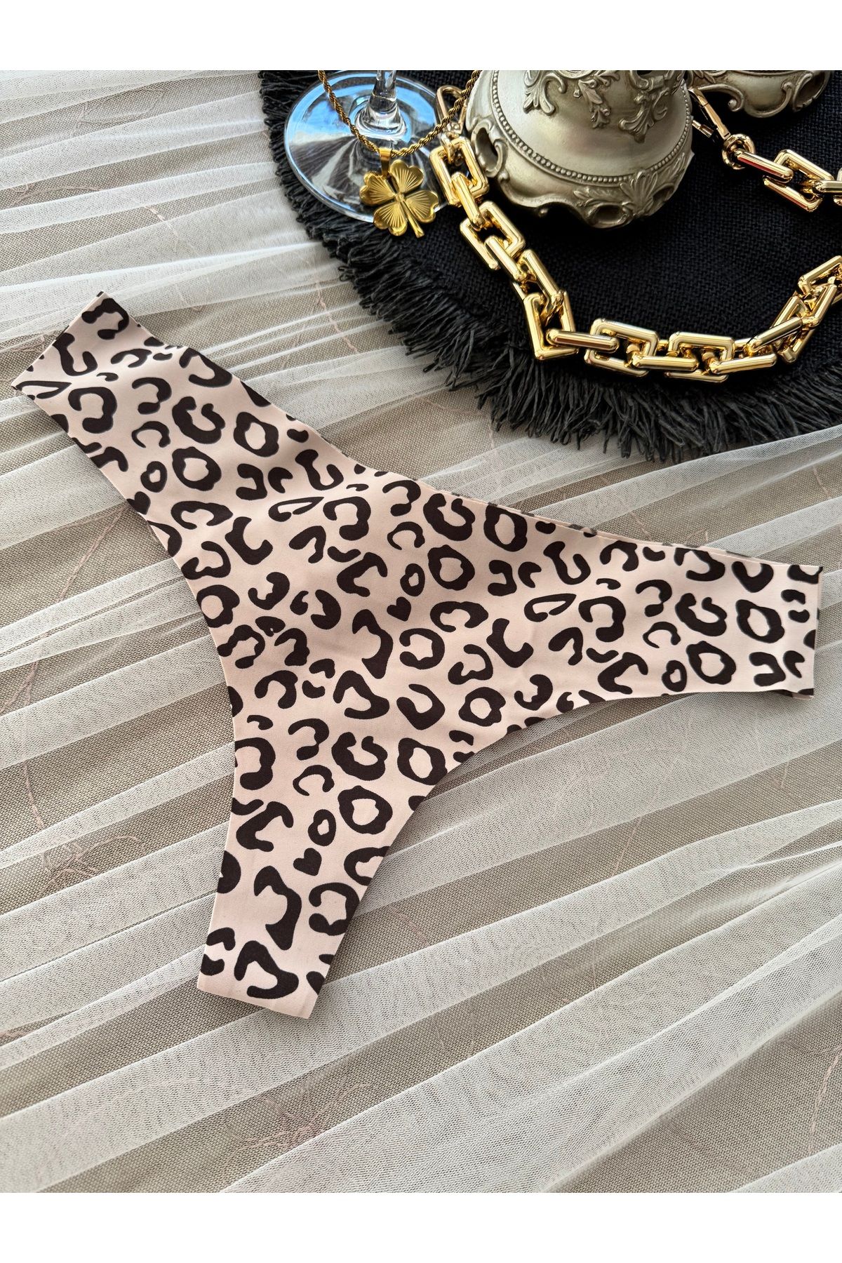 MODA Desenli Lazer Kesim Dikişsiz İç Çamaşir