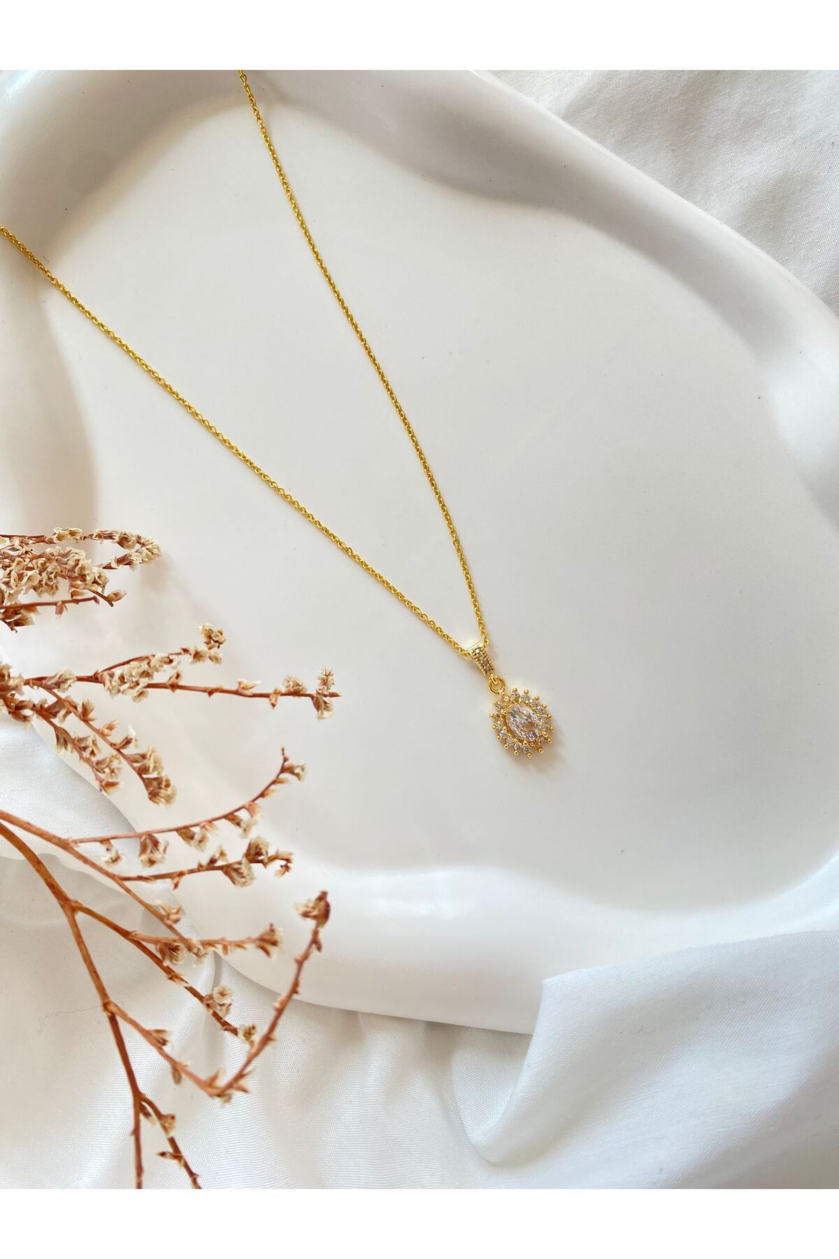 Asce Jewelry Kraliçe Gold Çelik Kolye