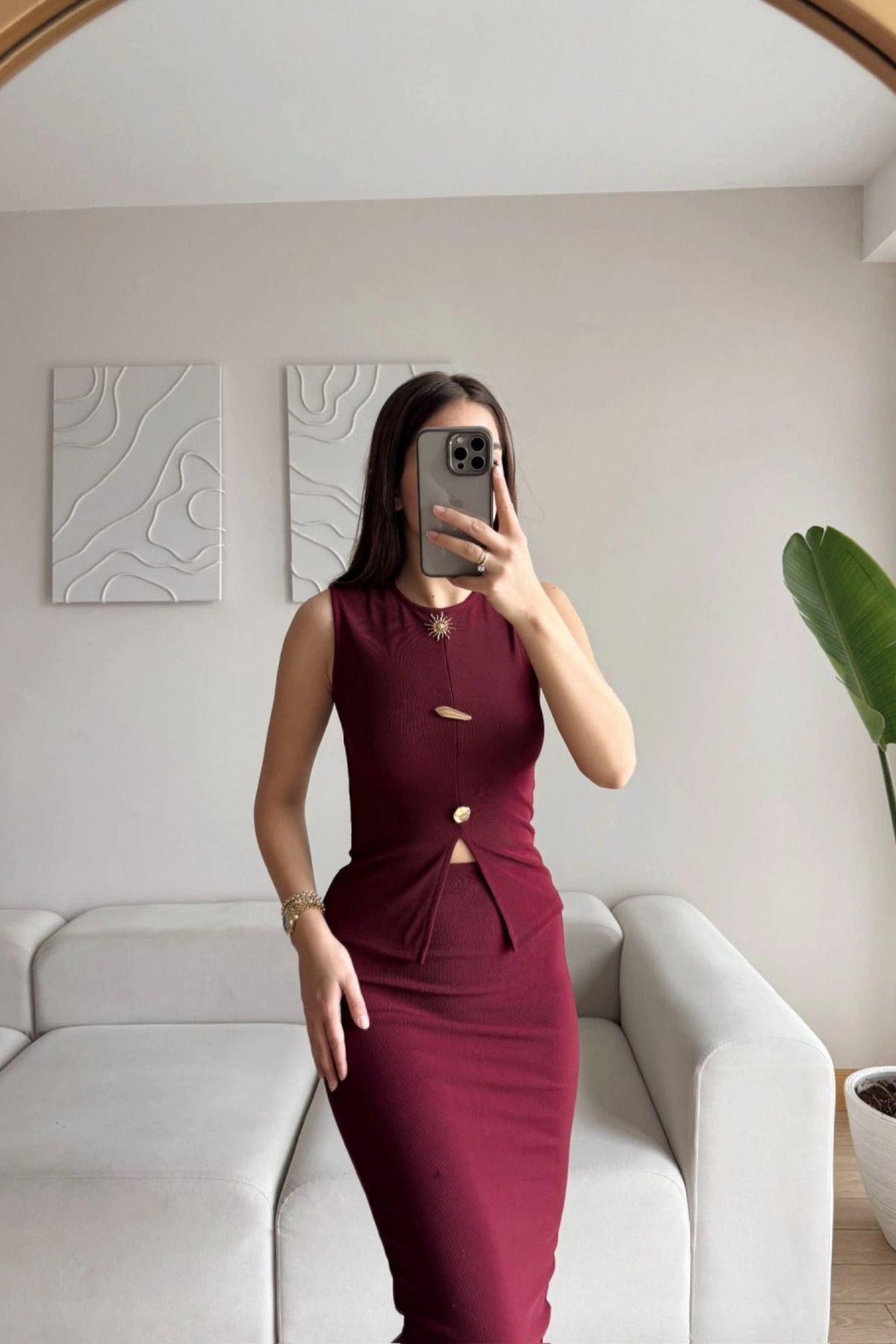 MOZENA Broş Detaylı Etekli Takım