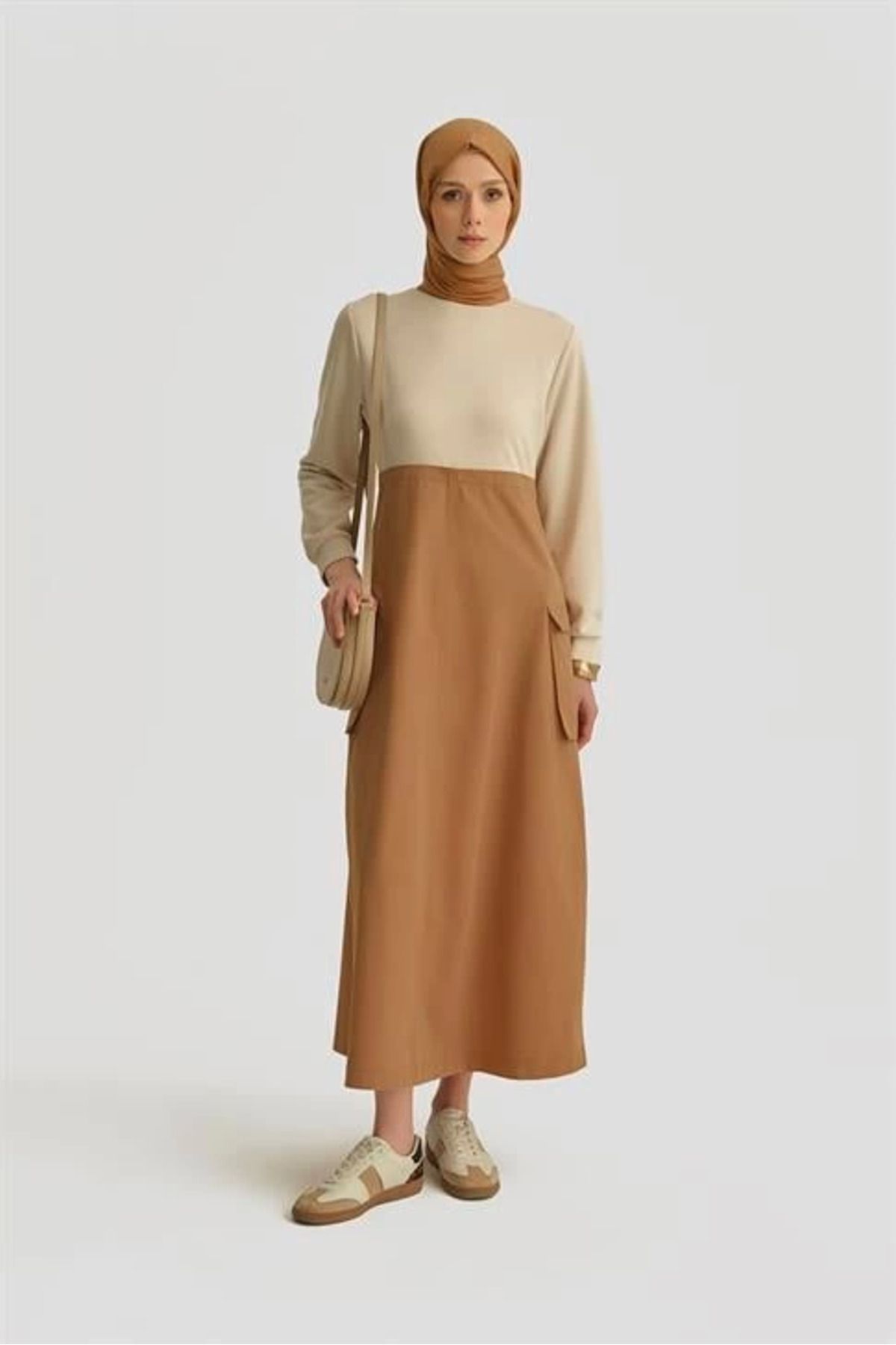 aradimtaradim Armine Paraşüt Kumaş Mix Örme Elbise ORTD9437 Camel