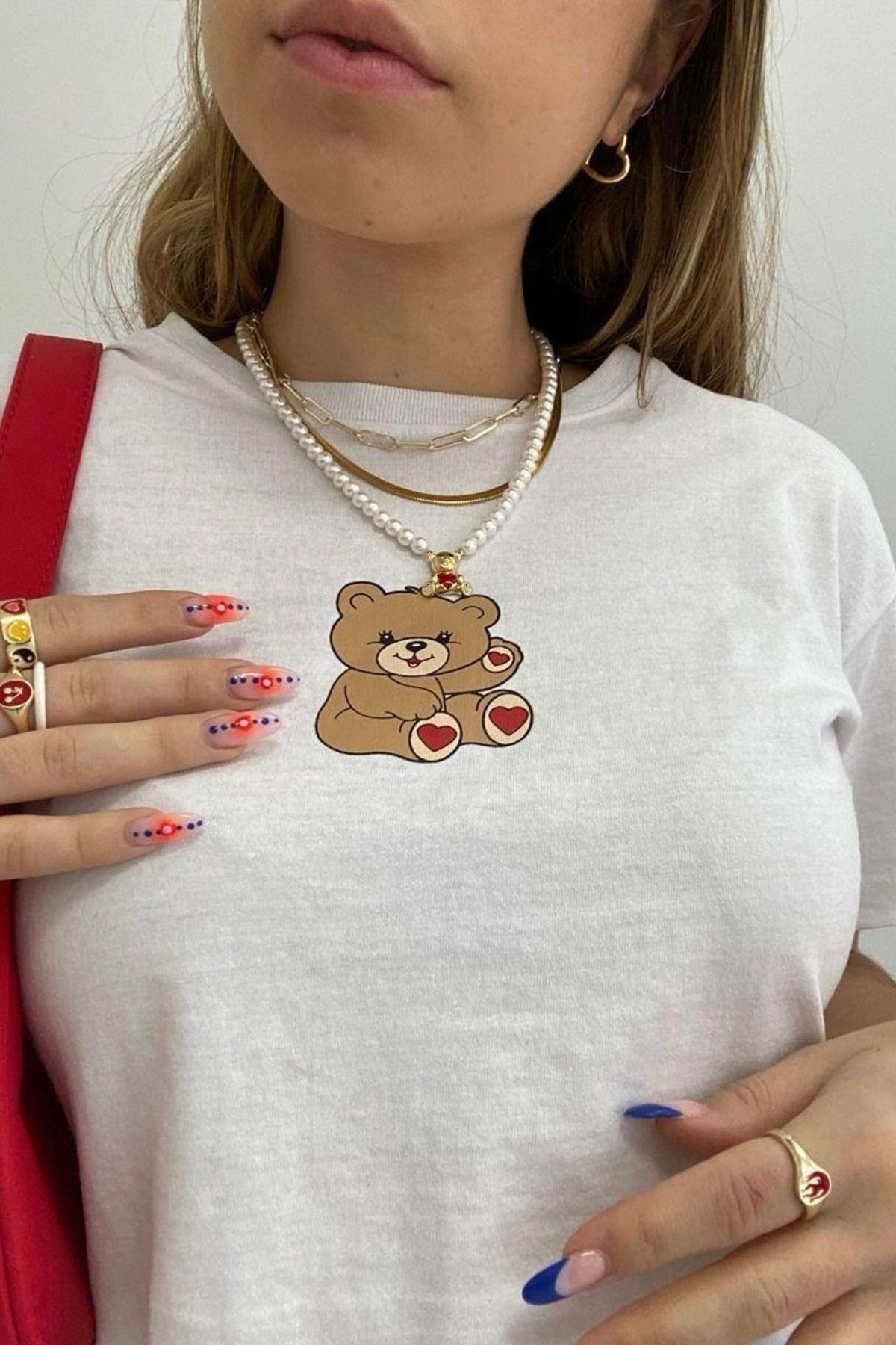 Aesthia Beyaz Unisex Sweat Bear Crop