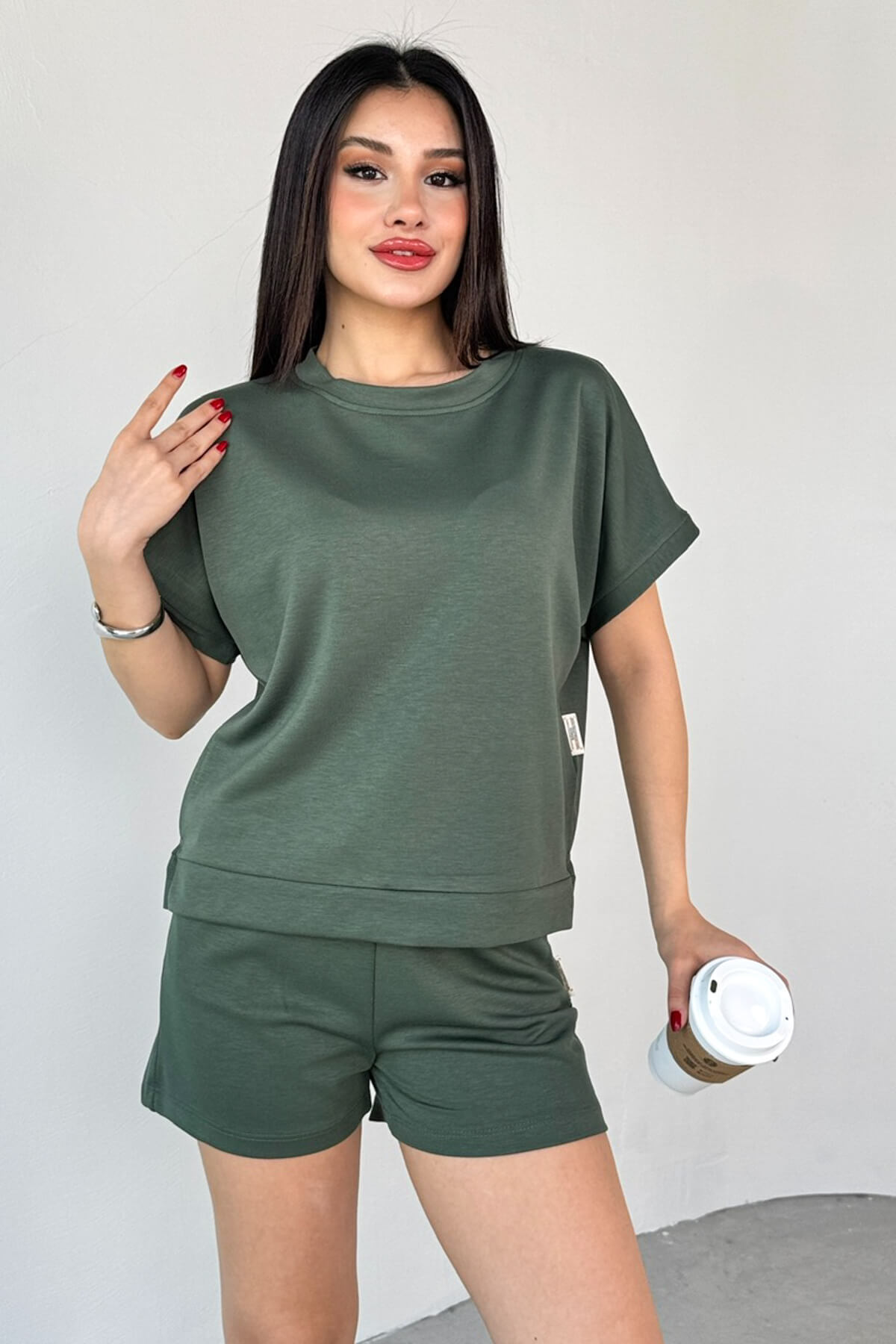 Cappmoda-Tkm-0021 Khaki t Sleeve Model Bicycle Collar T-Shirt Waist Elastic Rope Tie Pocket Shorts Two-Piece Set 5