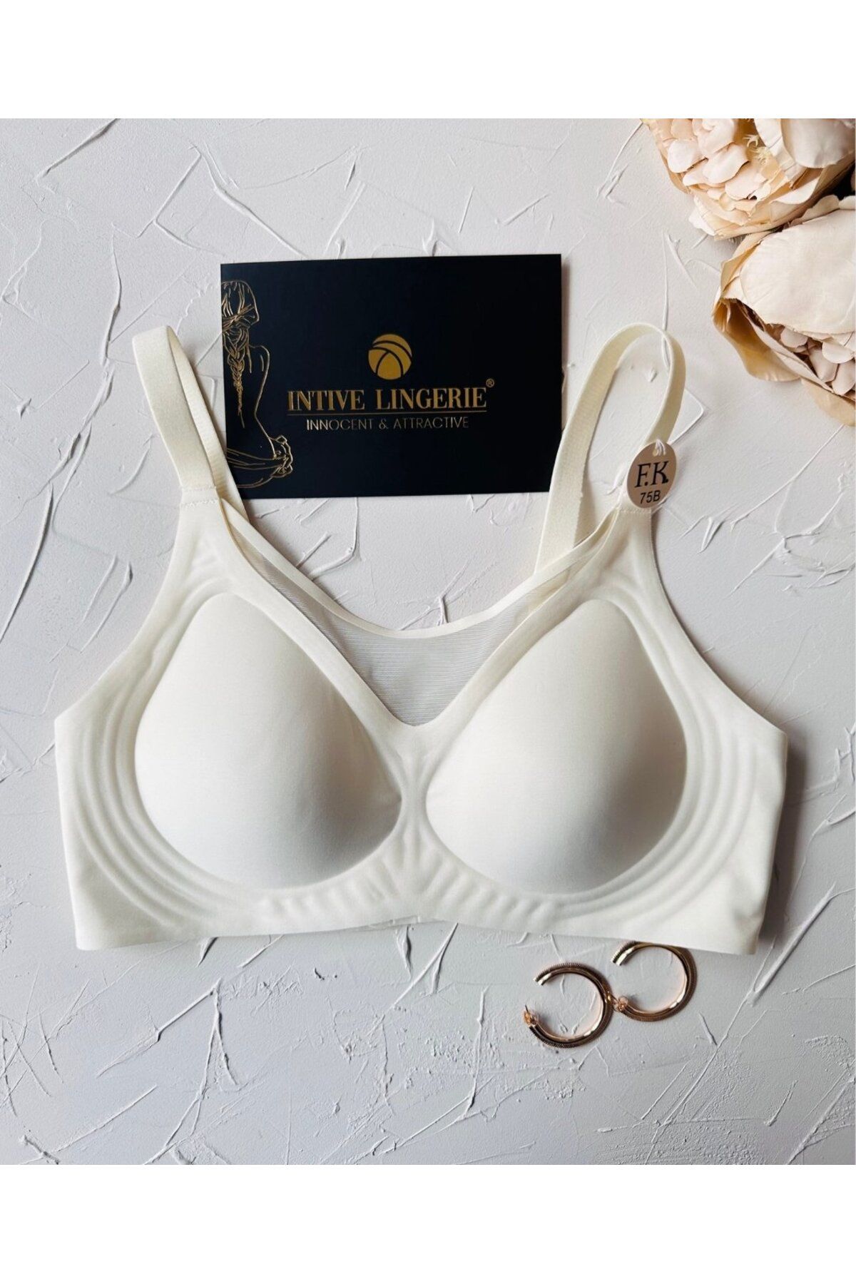 İntive Lingerie Audrey Önü Esnek File Detaylı Hafif Destekli Balensiz Dikişsiz İz Belli Etmez Kopçalı Sütyen