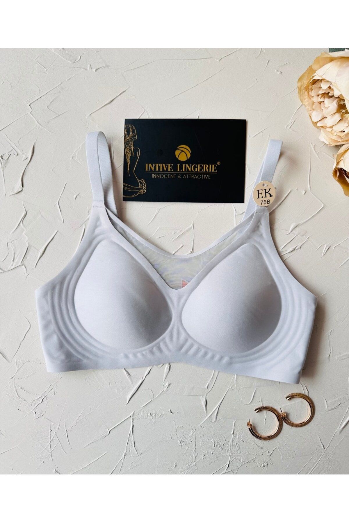 İntive Lingerie Audrey Önü Esnek File Detaylı Hafif Destekli Balensiz Dikişsiz İz Belli Etmez Kopçalı Sütyen