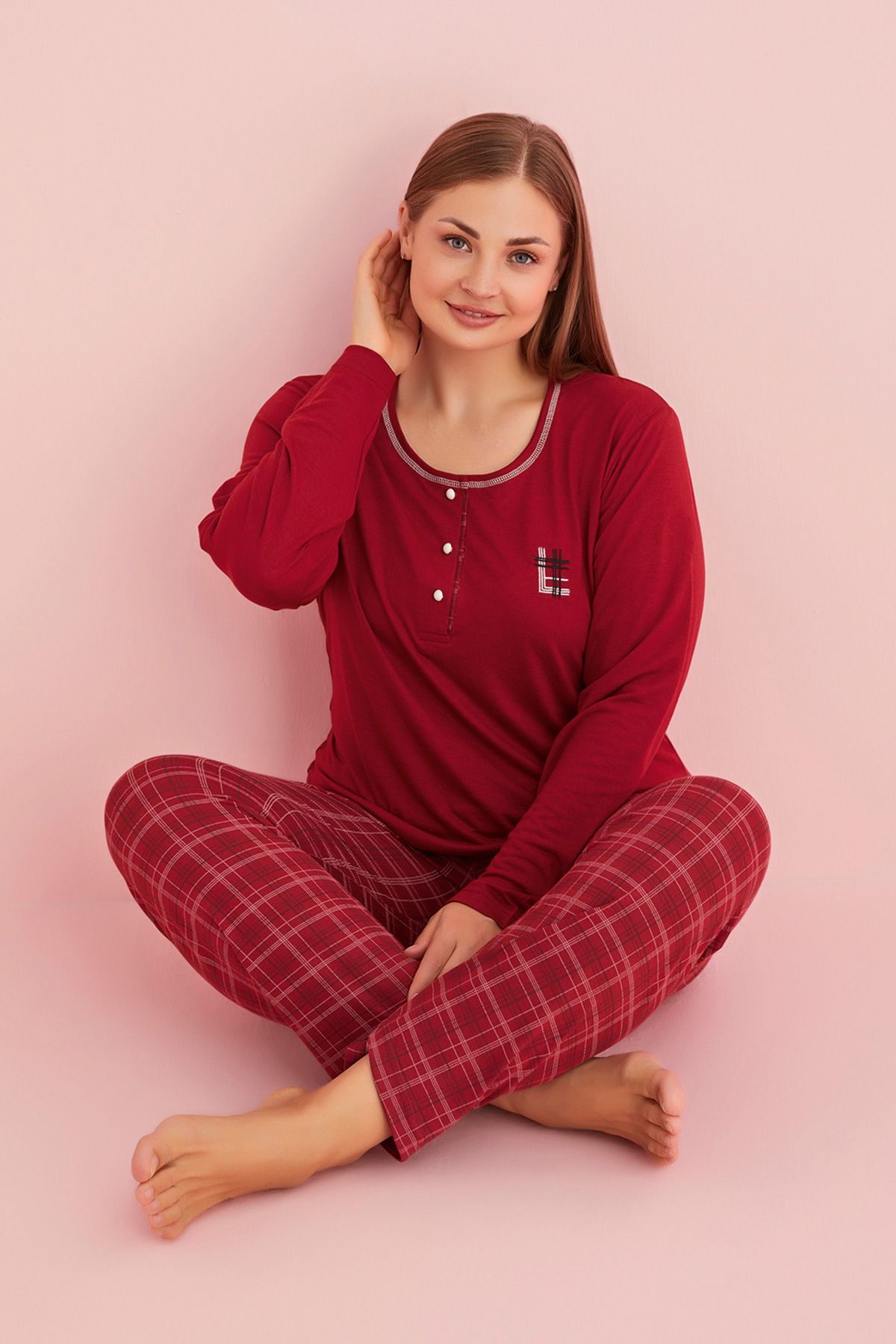 Fulla Moda Büyük Beden Ekose Desenli Uzun Kollu Pijama Takımı