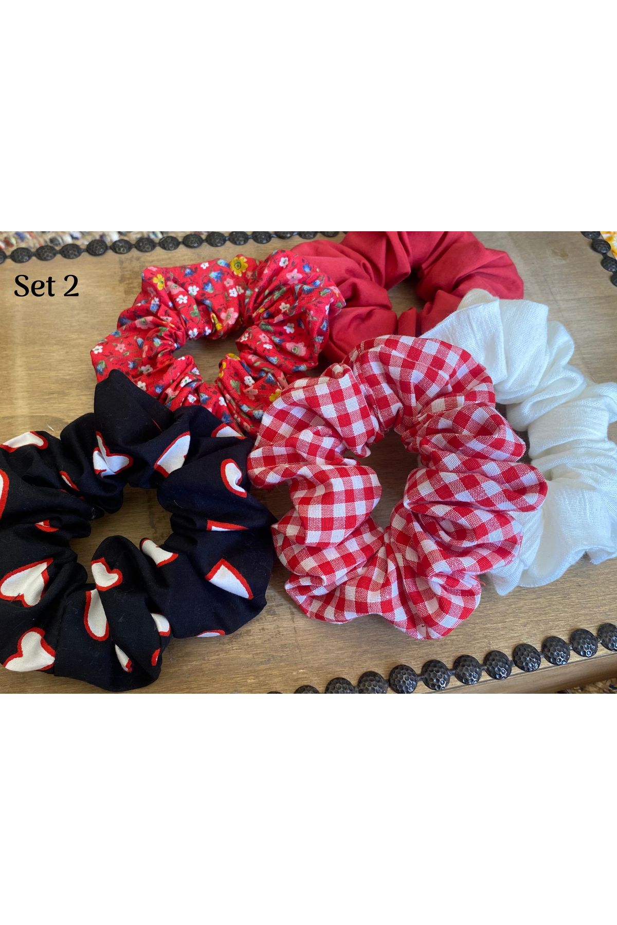 Amore De Fiori Kırmızı Desenli Scrunchie Toka Set 5'li