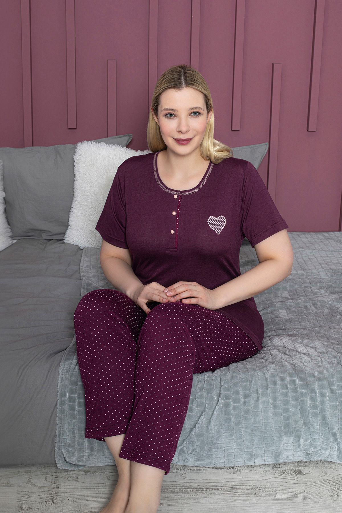 Fulla Moda Büyük Beden Kalp Nakışlı Kısa Kol Pijama Takımı