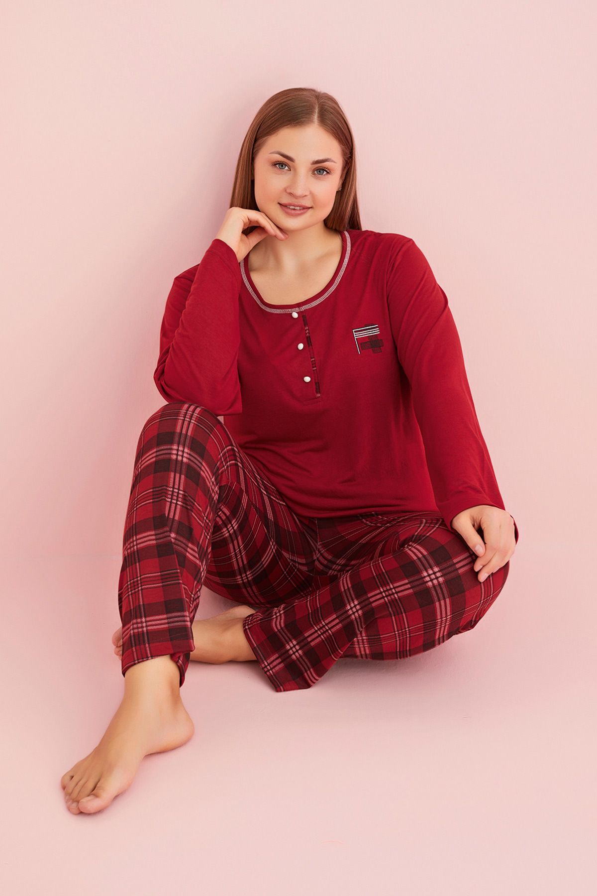Fulla Moda Büyük Beden Ekose Desenli Uzun Kollu Pijama Takımı