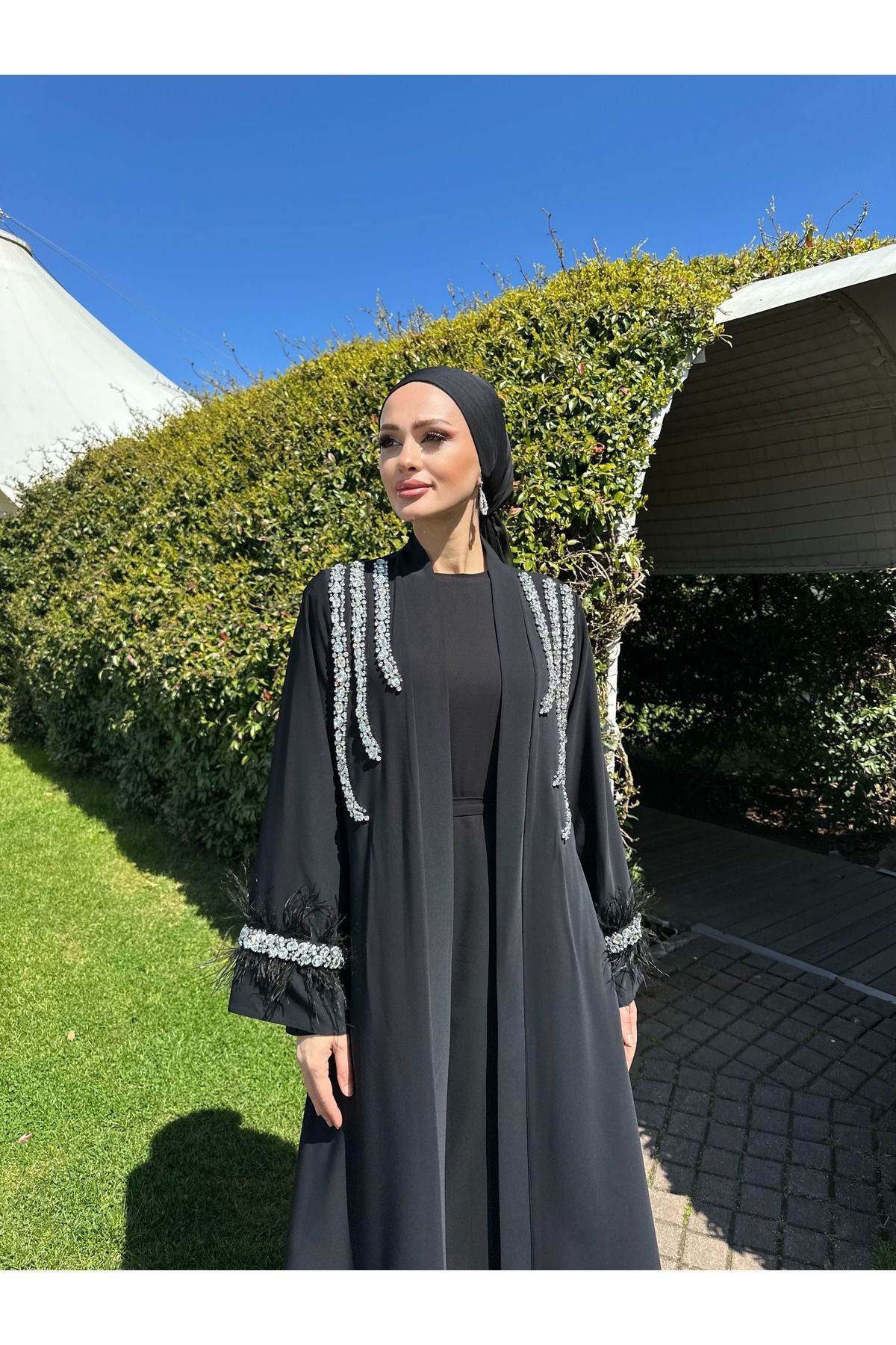 Melisa Boutique By Selma Özkan 6200 Kol Uçları Tüy Ve Omuzdan Aşağıya Taş İşlemeli Abaya