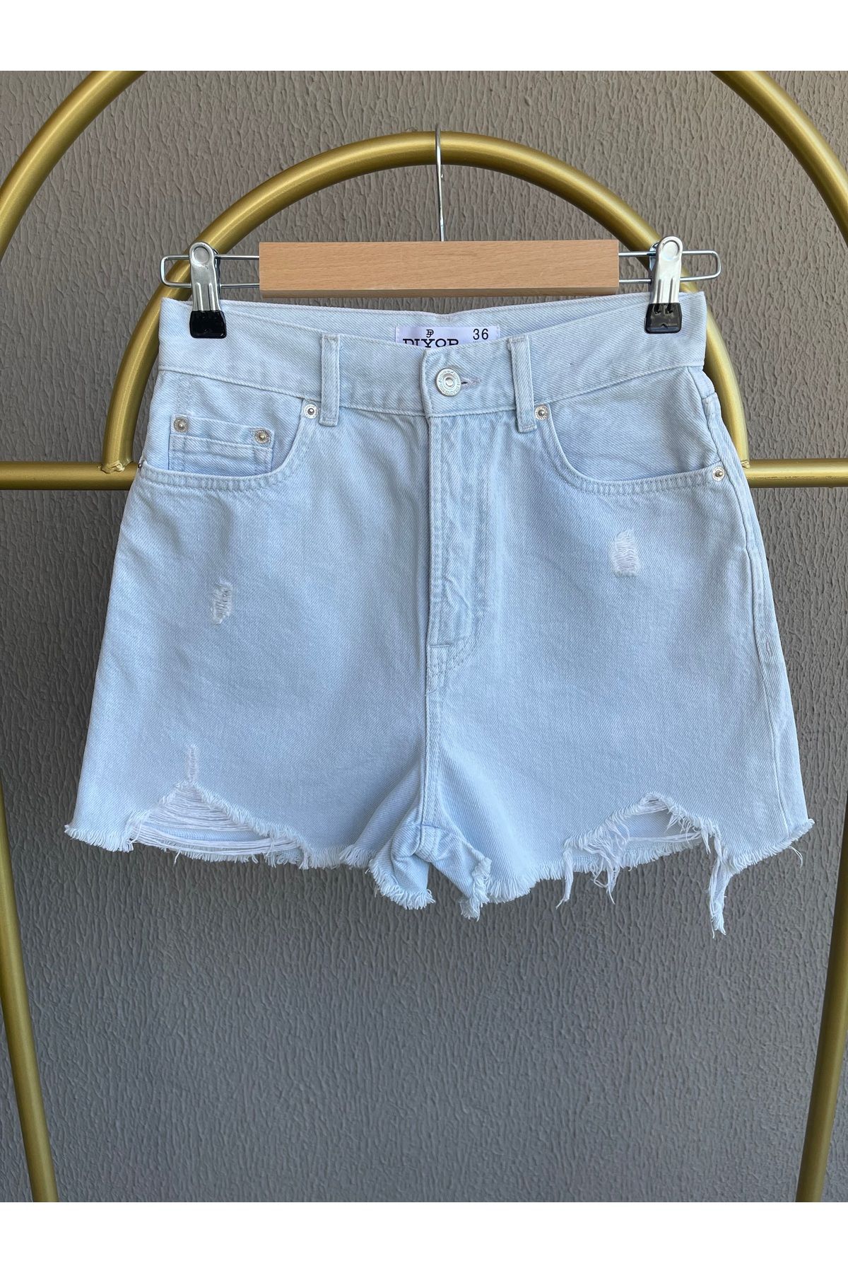 Butik Yüksek Bel Rahat Kalıp Saçaklı Paça Jean Kot Şort