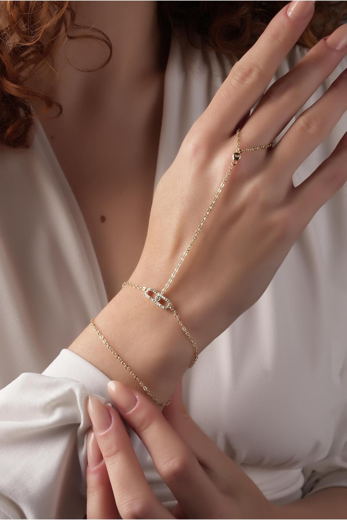 Çlk Accessories Premium Taşlı Messika Şahmeran Bileklik 70904
