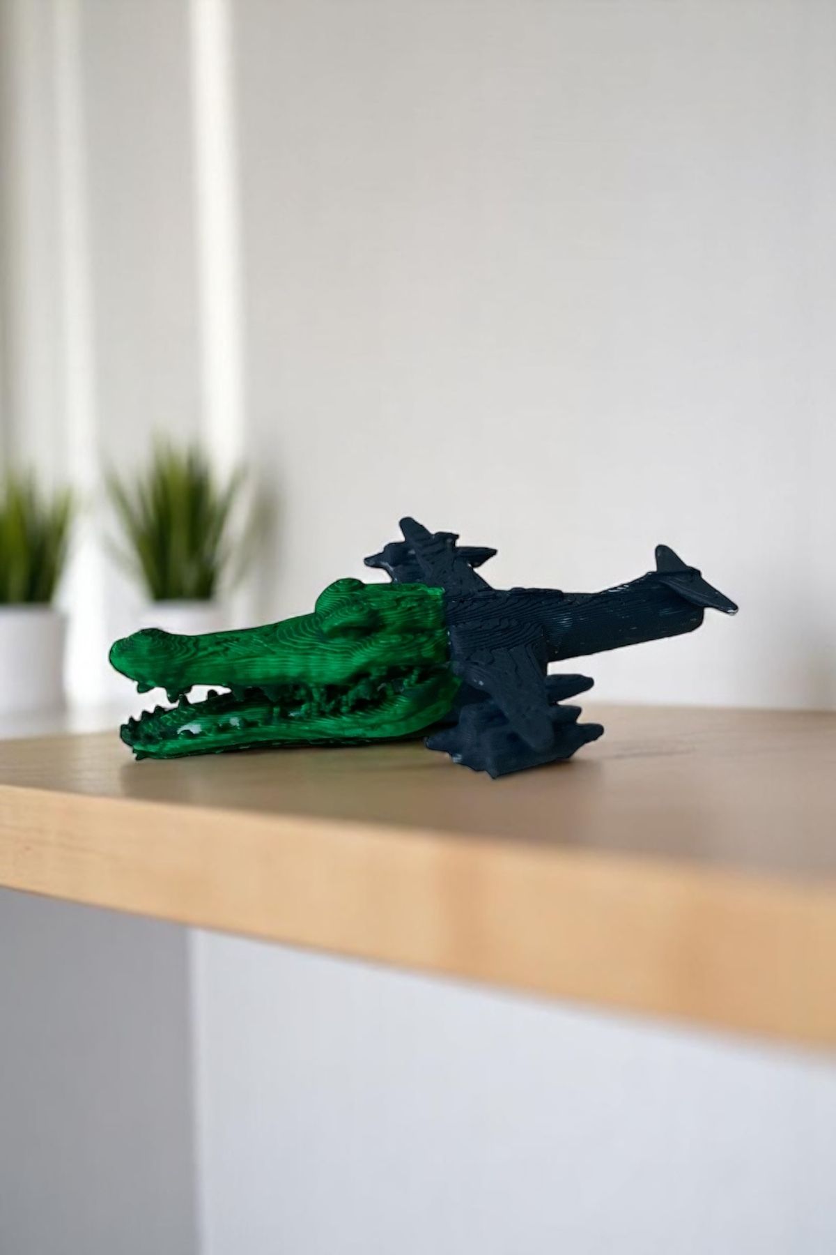 GiginGo Tung Tung Tung Crocodilo Timsah Uçak Figürü – 5cm Mini, Eğlenceli Karakter