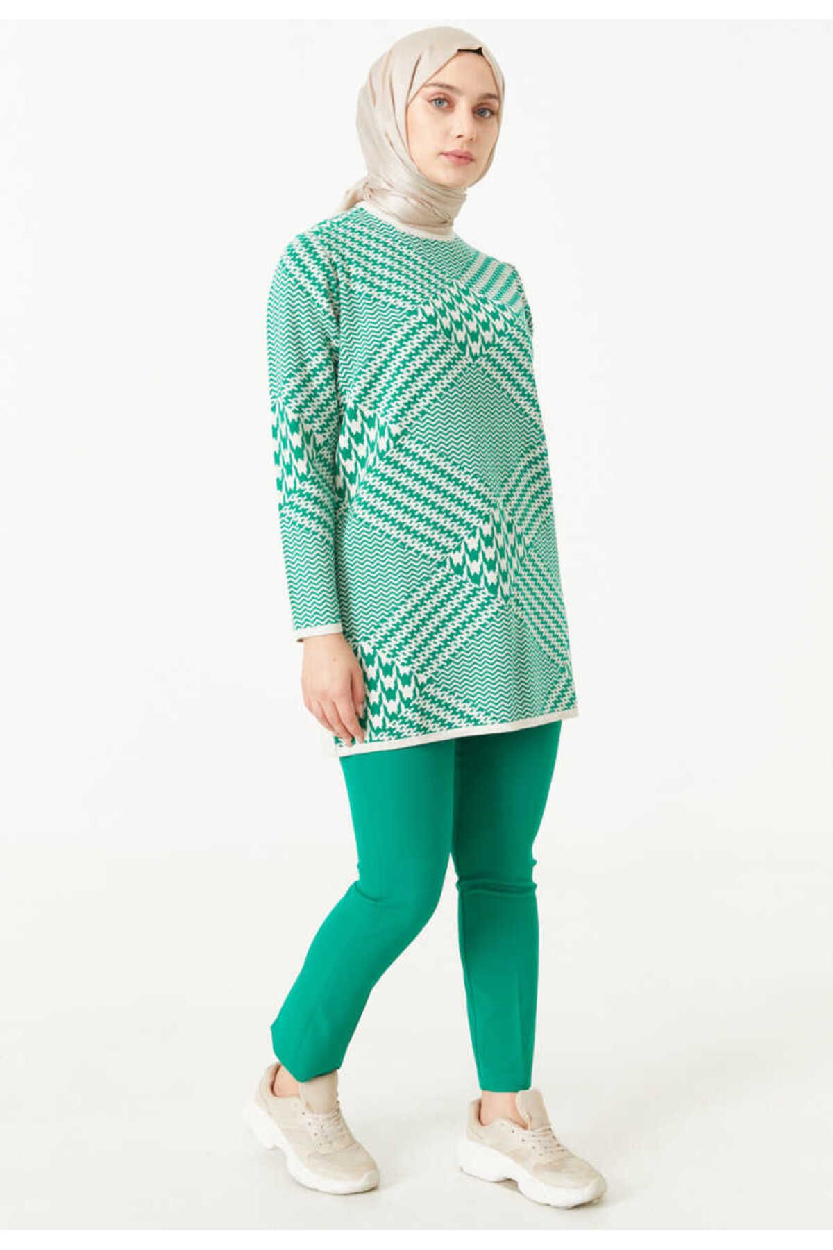 Setrms 2415139 Önü Desenli Triko Tunik