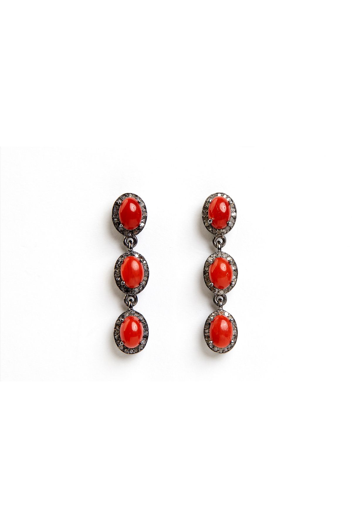 CAPRA DESIGN Mercan Elmas Taşlı Sallantı Küpe