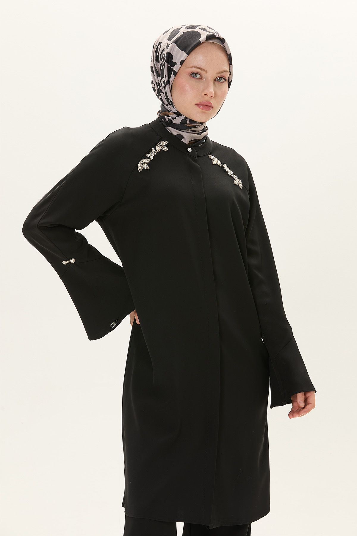 Setrms Taş Detaylı Reglan Kolları Volanlı Tunik