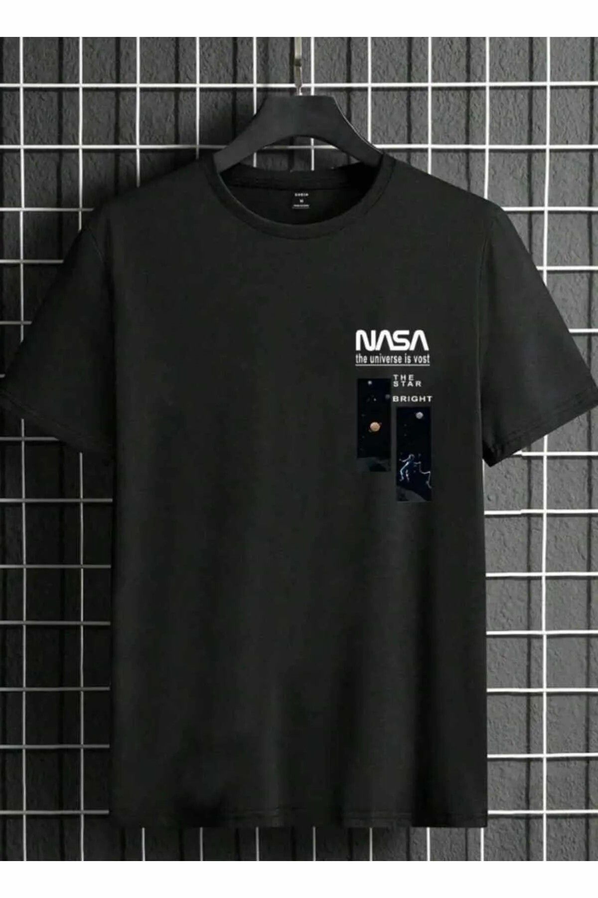 BEHLIVE Nasa Baskılı Siyah Oversize Tişört