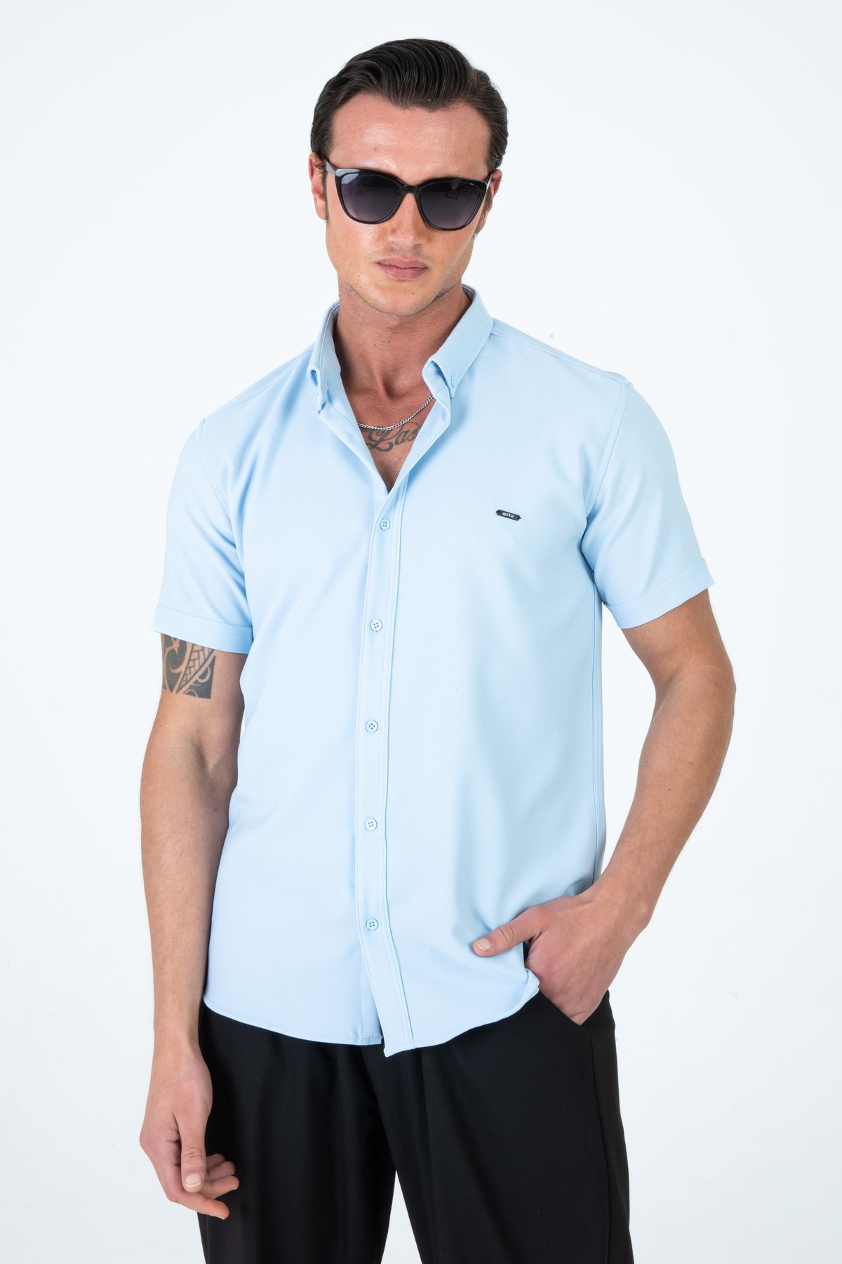 Artı1 Erkek Slim Fit Dar Kesim Kısa Kollu Nefes Alan Örme Doku Yazlık Erkek Gömlek