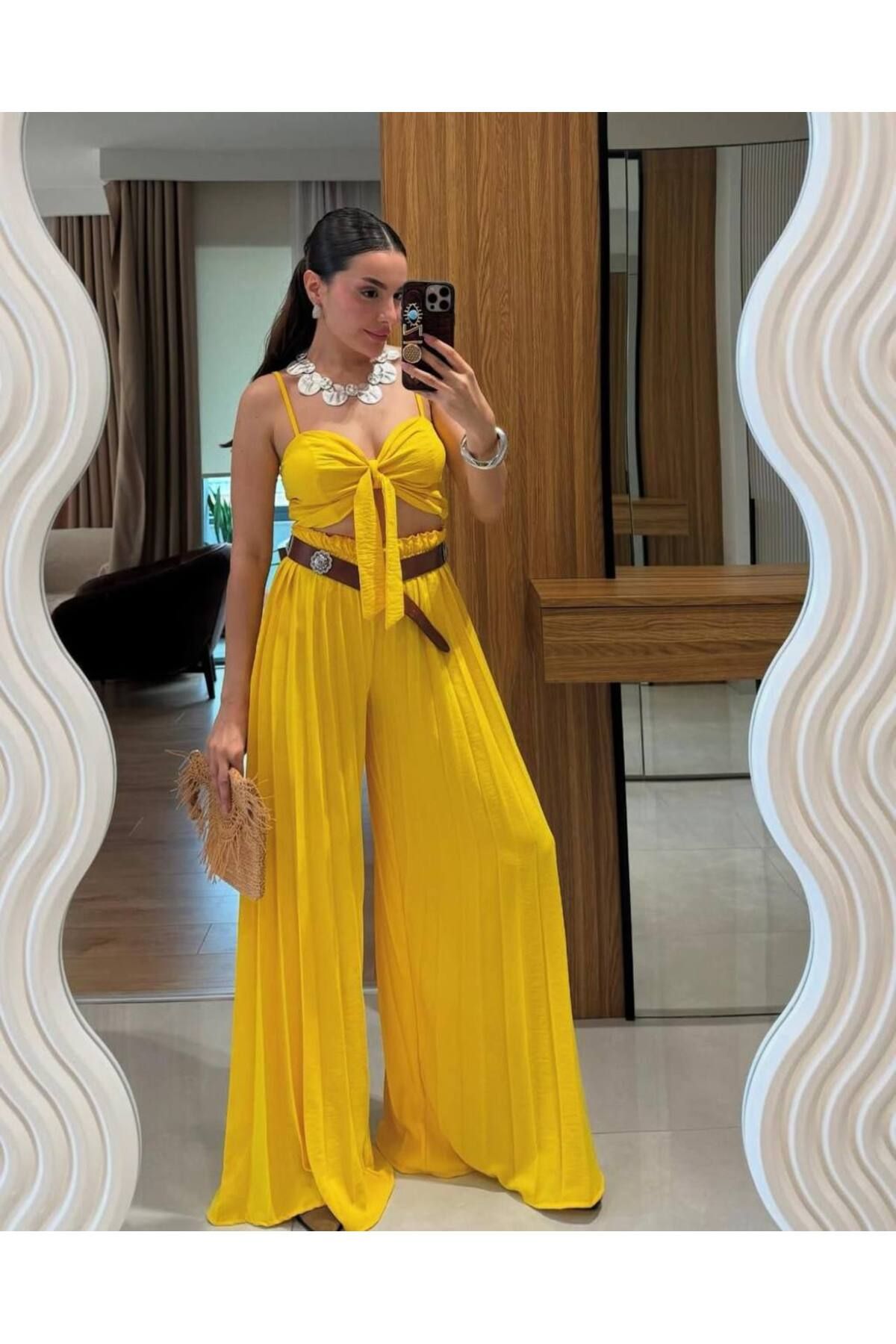 Castivo Fashion Kadın Bağlama Detaylı Pliseli İkili Yazlık Takım