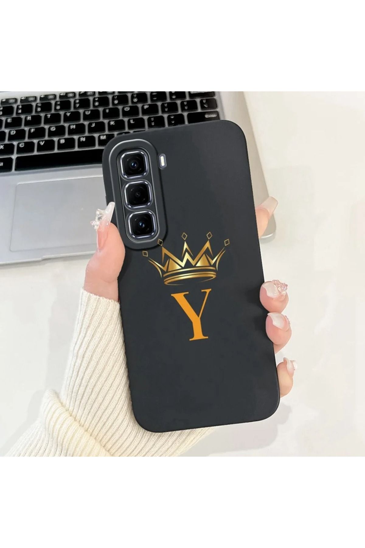 Rotaks İnfinix Hot 50 5g Uyumlu Harfli Taç Baskılı Kişiye Özel Silikon Telefon Kılıfı - Y