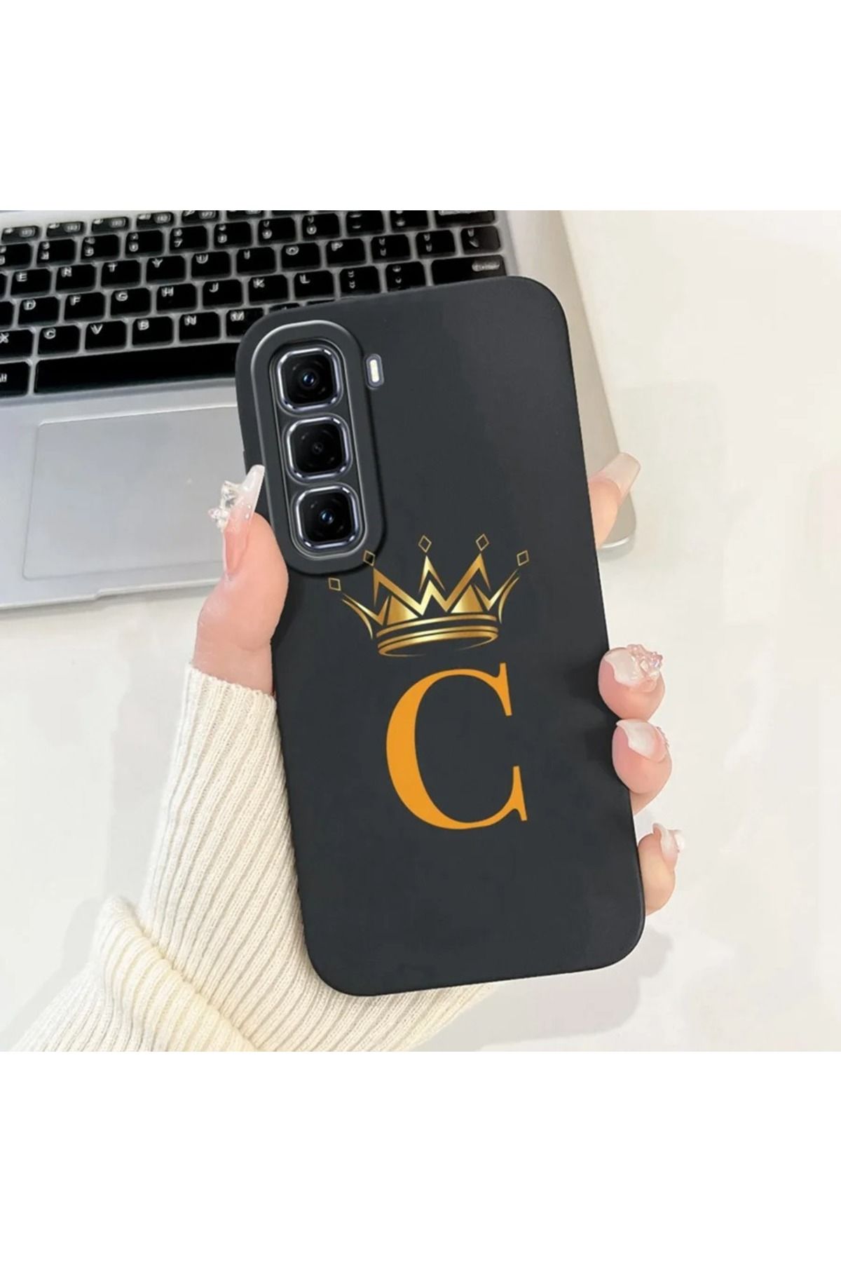 Rotaks İnfinix Hot 50 5g Uyumlu Harfli Taç Baskılı Kişiye Özel Silikon Telefon Kılıfı - C