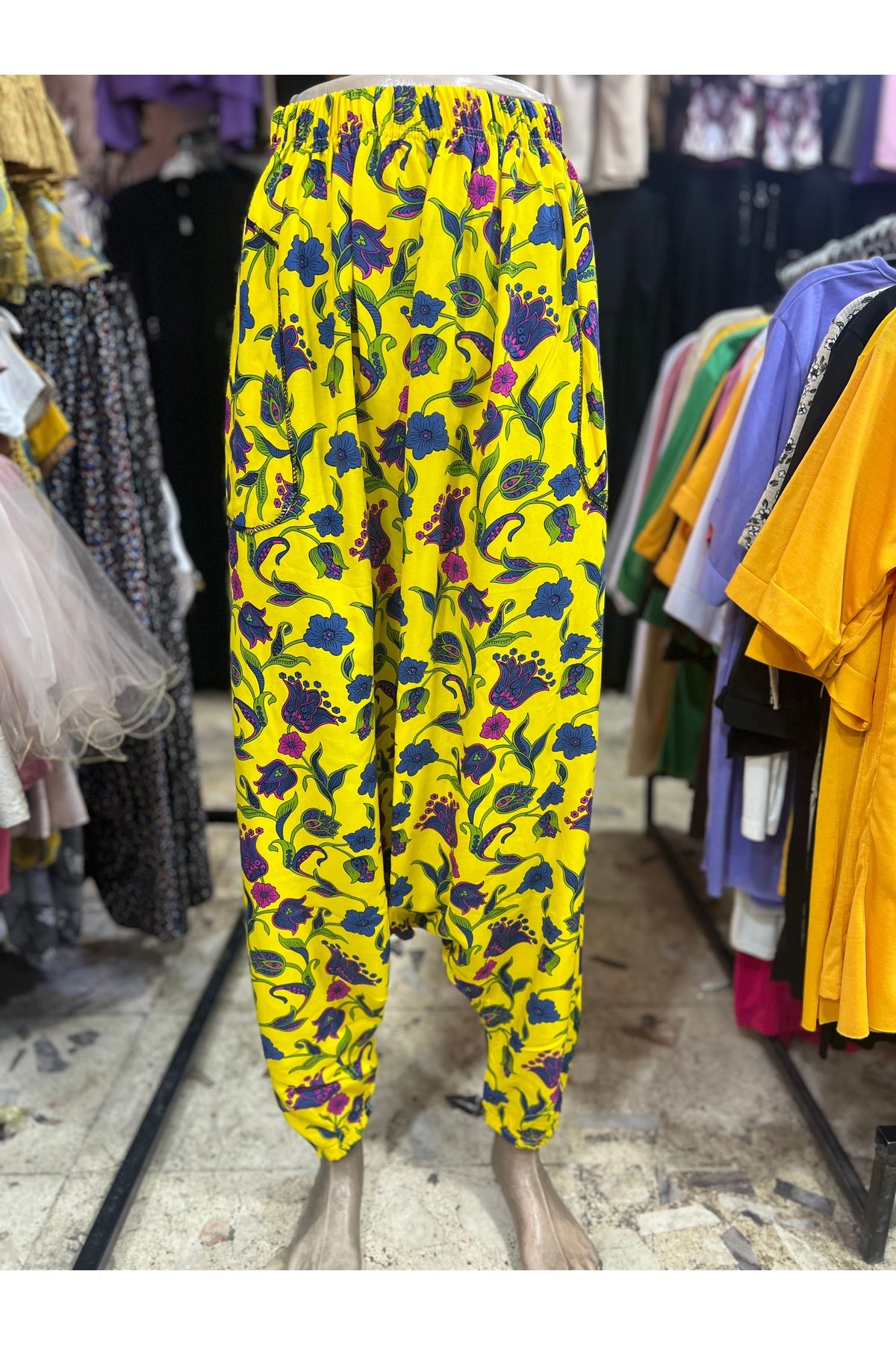 MODA Çiçek Desenli Cepli Lastikli Şalvarı