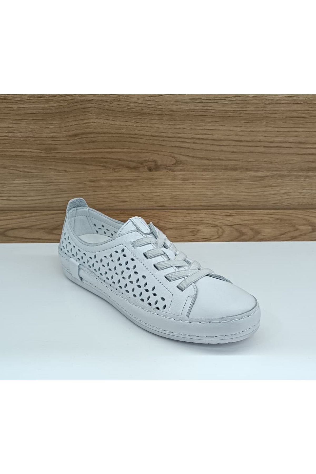 Greyder 57707 Beyaz Hakiki Deri Casual Kadın Ayakkabı