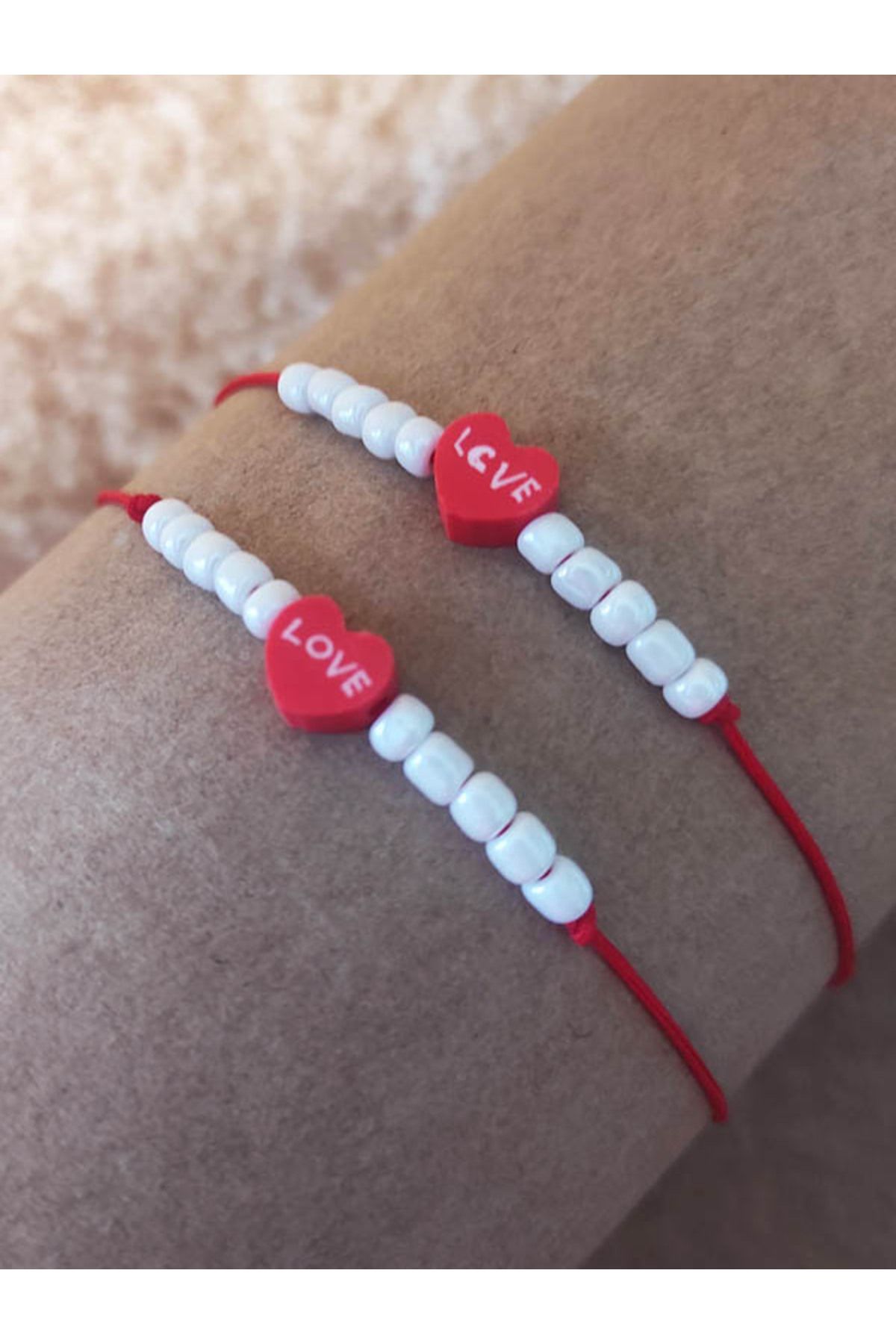 Aysun Bayhan Konsept 10 Adet Love Yazılı Kalp Fimo Boncuklu Bileklik - Unisex Kalpli Ip Bileklik