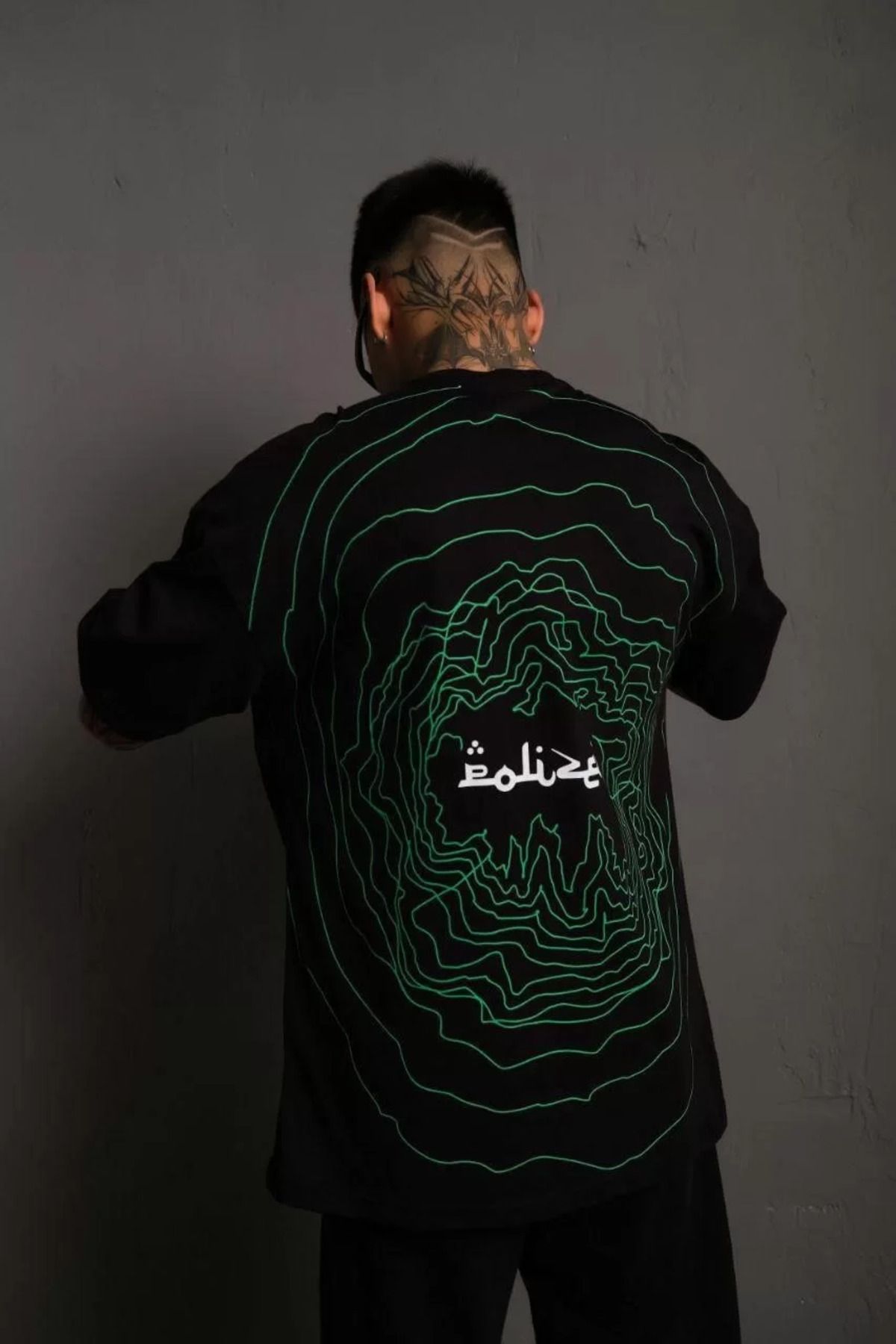 FantaziAtölyesi Erkek Bisiklet Yakalı Sırt Baskılı Oversize T-Shirt - Siyah