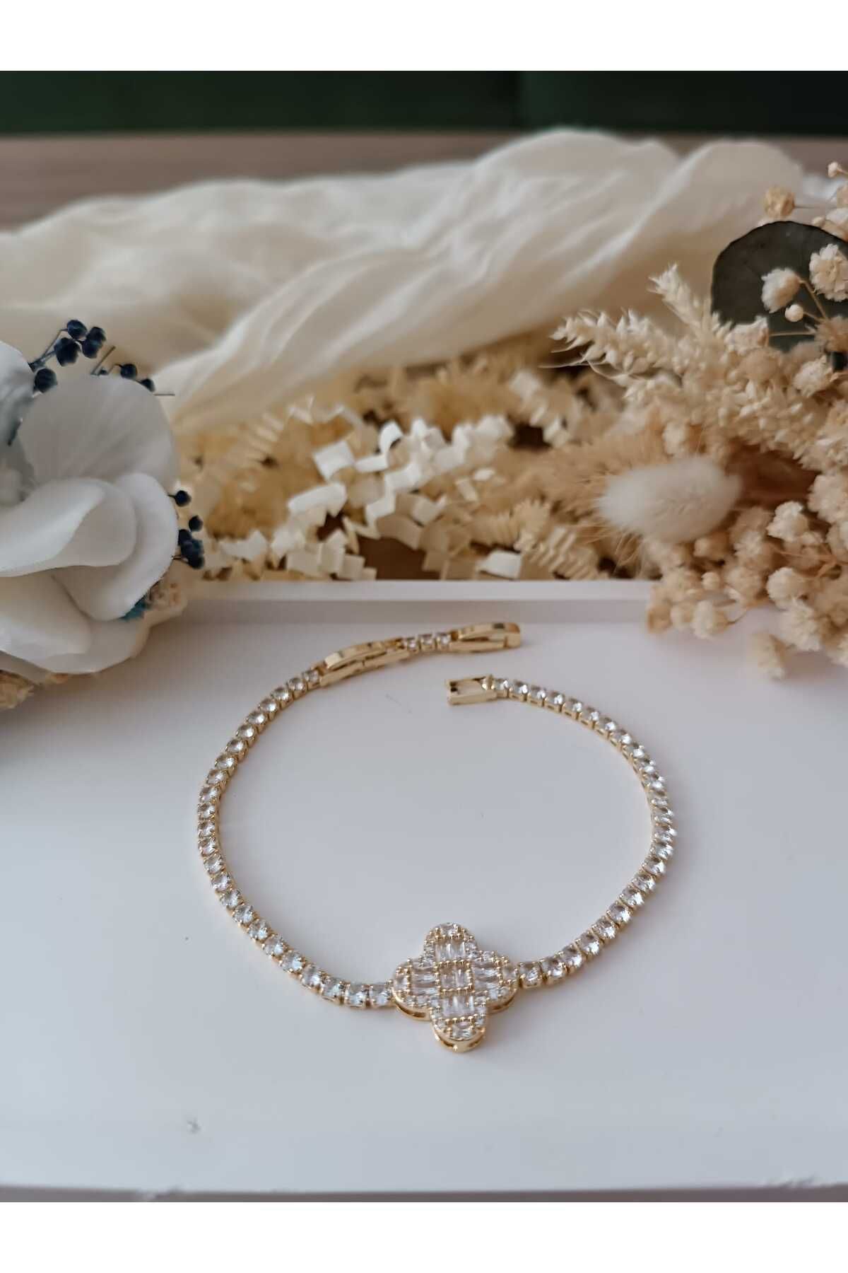 Çelik GOLD YONCA BİLEKLİK
