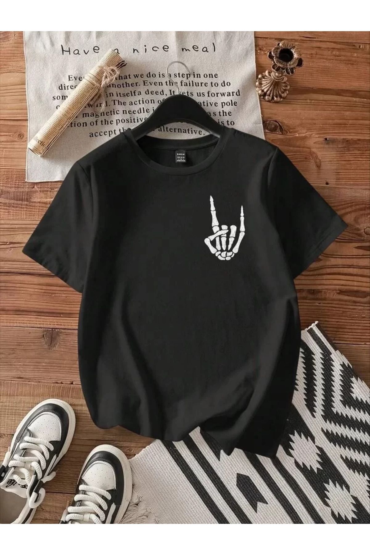 FantaziAtölyesi Baskılı Kadın T-shirt - Siyah