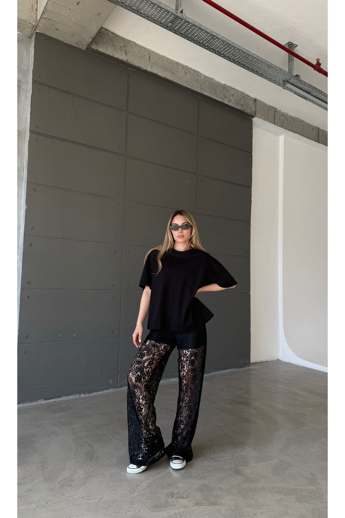 Zey Studio Kadın Siyah Astar Detaylı Dantel Pantolon