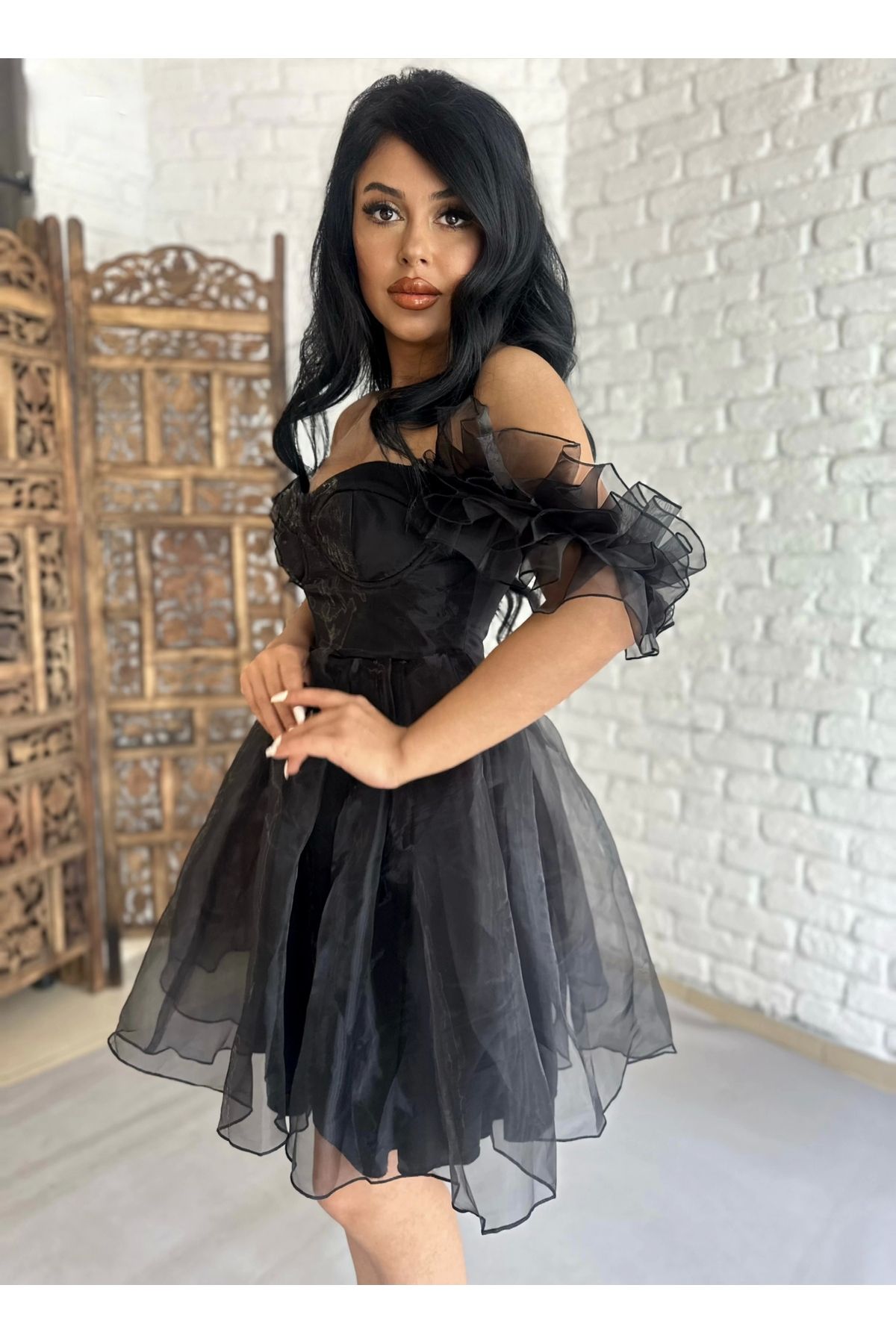 moneta boutique Kadın Kalp Yaka Kol Detaylı Tül BELLA Elbise