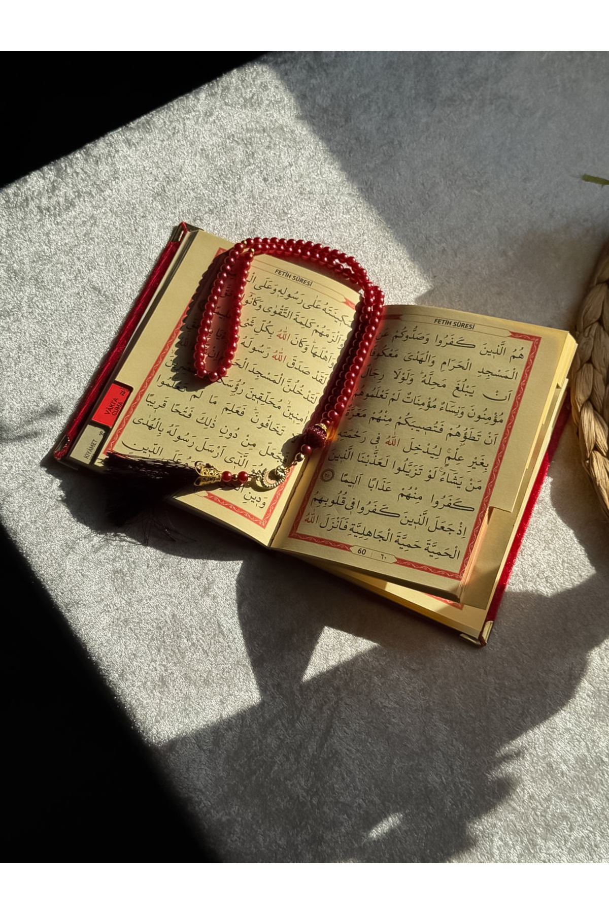 Furkan Neşriyat Doğum Günü ve Anneler Gününe Özel Çanta Boy Kadife Yasin Hediyelik Seti fotoğrafı 3 (önizleme)