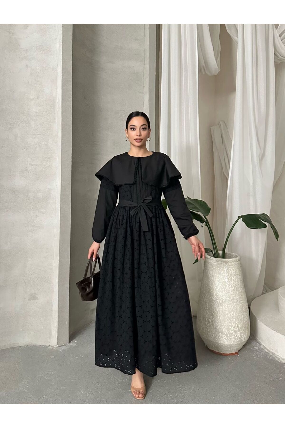 Castivo Fashion Fular Yaka Gipür Detaylı Kuşaklı Poplin Elbise