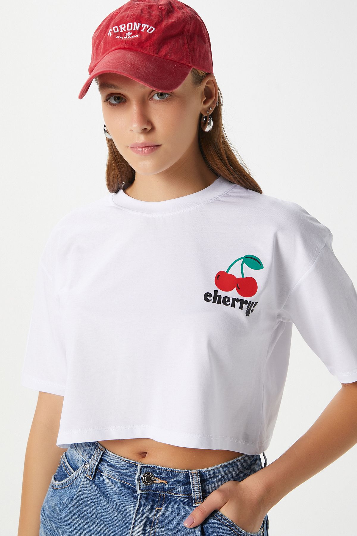 Ritnice Kadın Cute Kiraz Baskılı Beyaz Crop T-Shirt