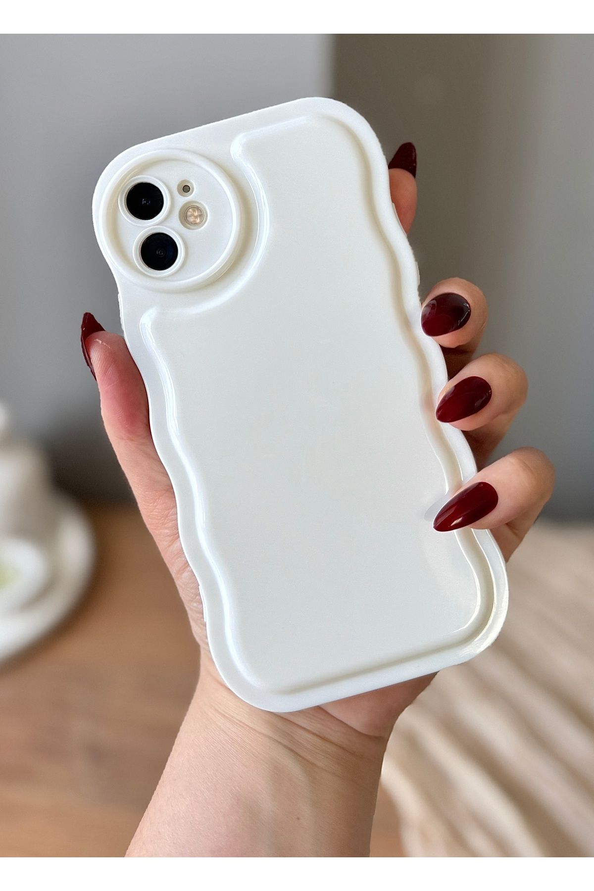MirazTasarim IPHONE 11 BEYAZ PARLAK DALGALI DESENLİ KILIF