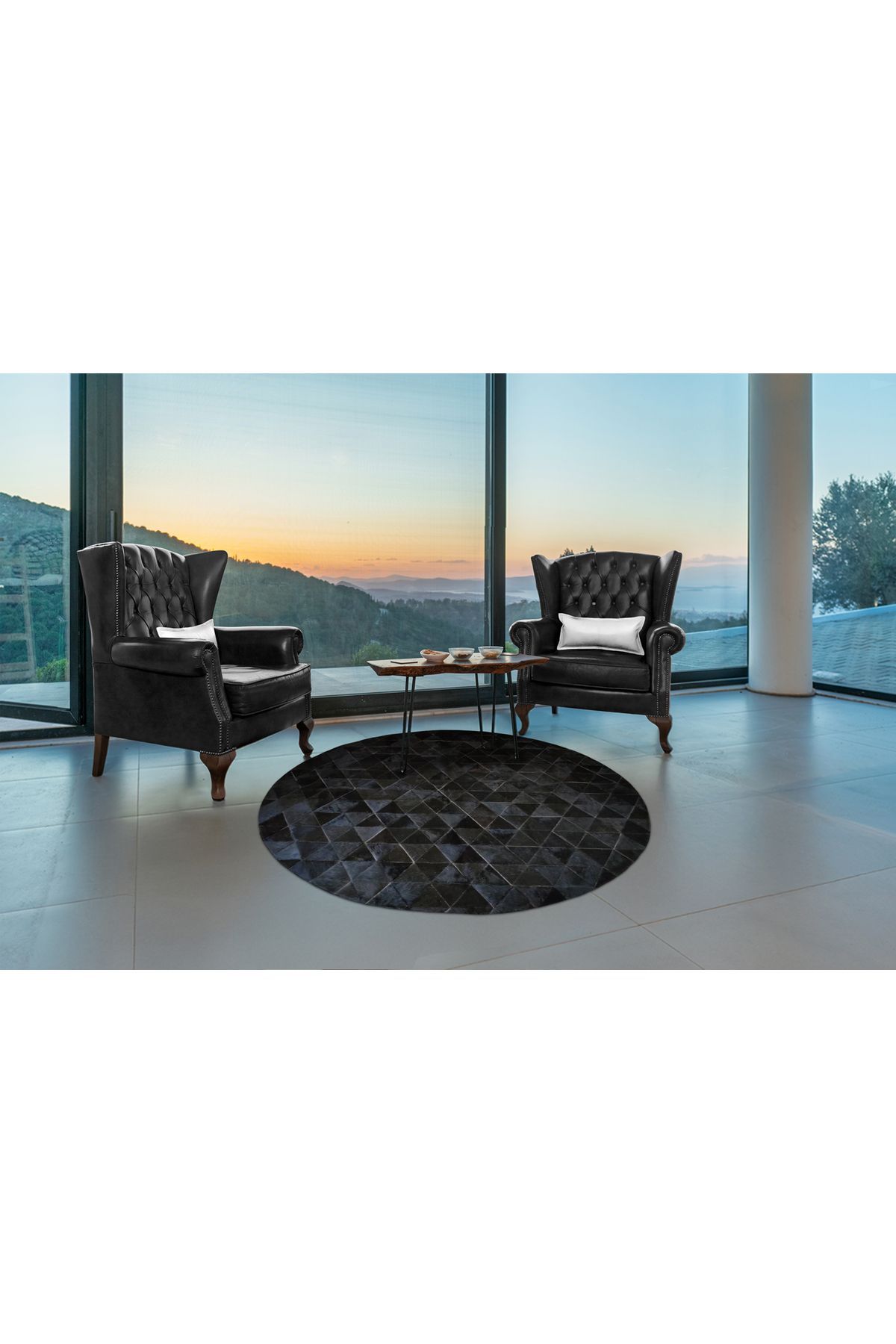 Barrio Rico %100 Doğal Dana Derisi Kaymaz Taban Premium Yuvarlak Patchwork Halı - Siyah