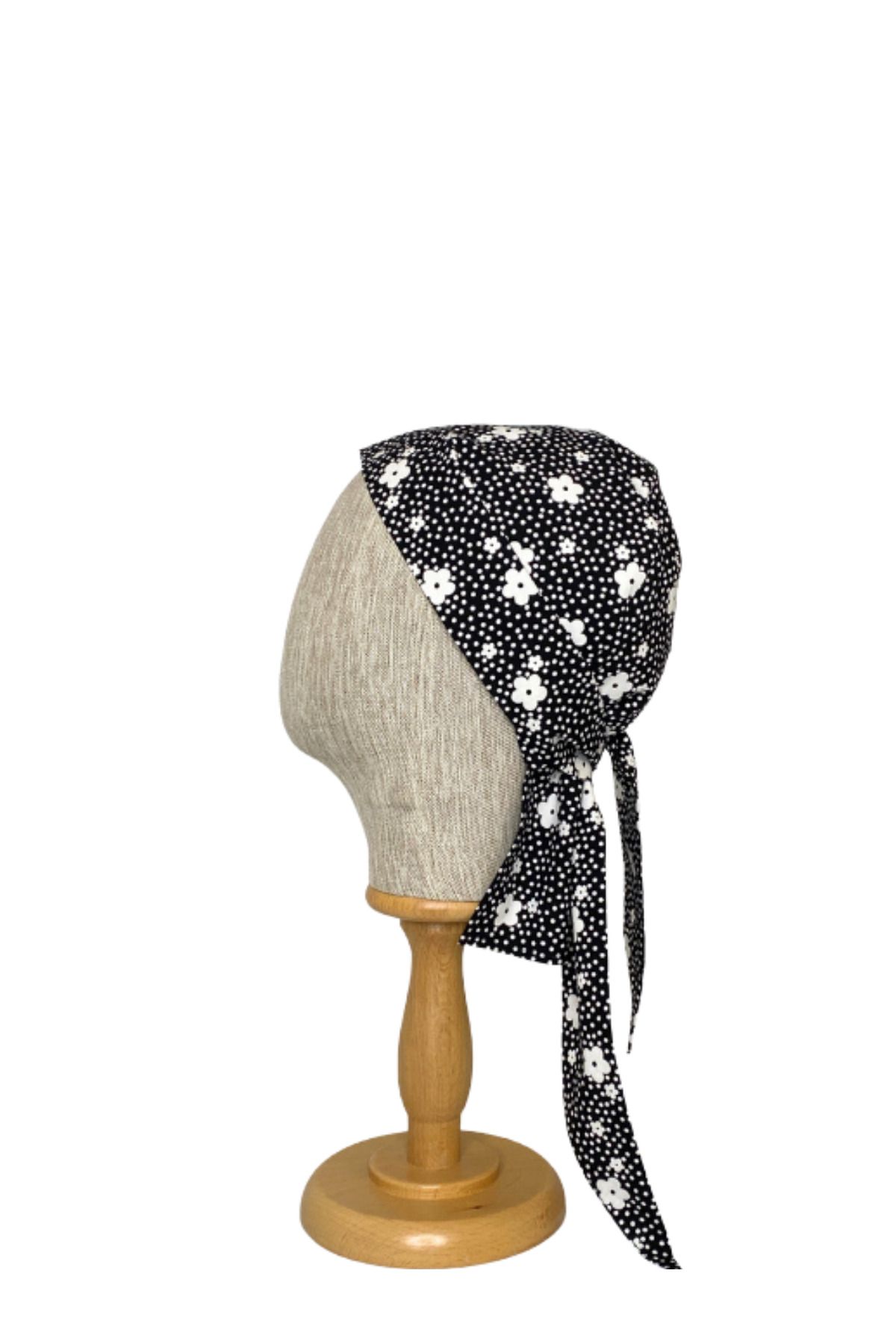 Viridi Medical Fashion Siyah Beyaz Çiçek Desen Cerrahi Ense Bone