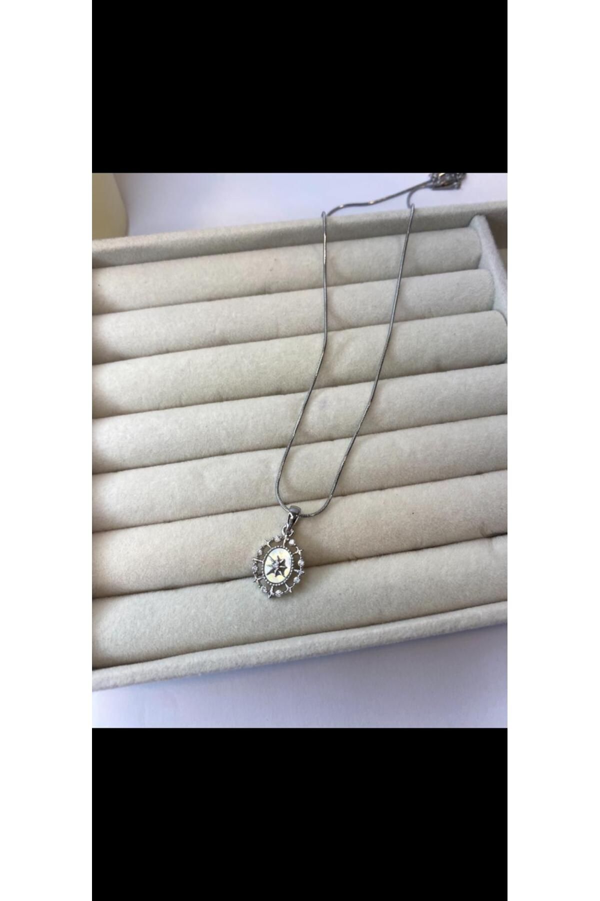 stainles steel Silver yıldız detaylı Kolye