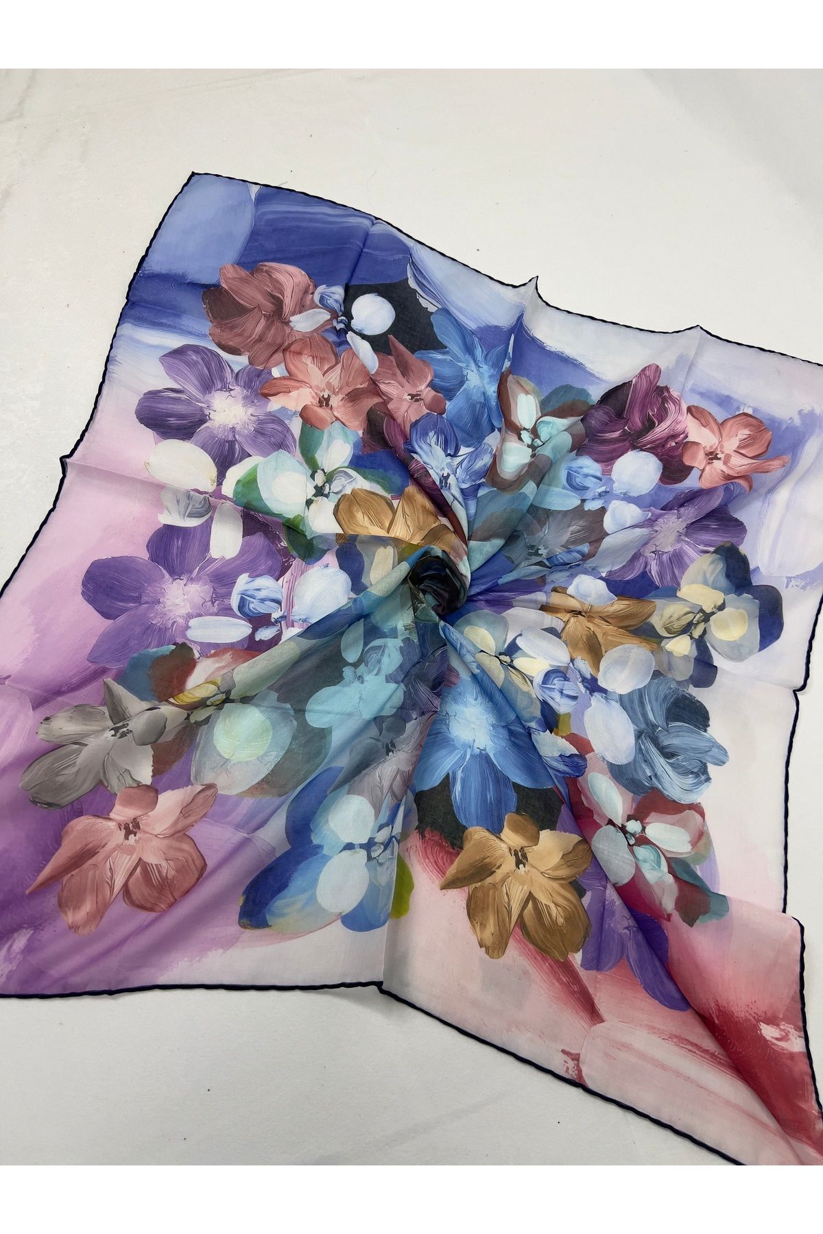 İpekal ipekal soft fresh çiçek desen eşarp