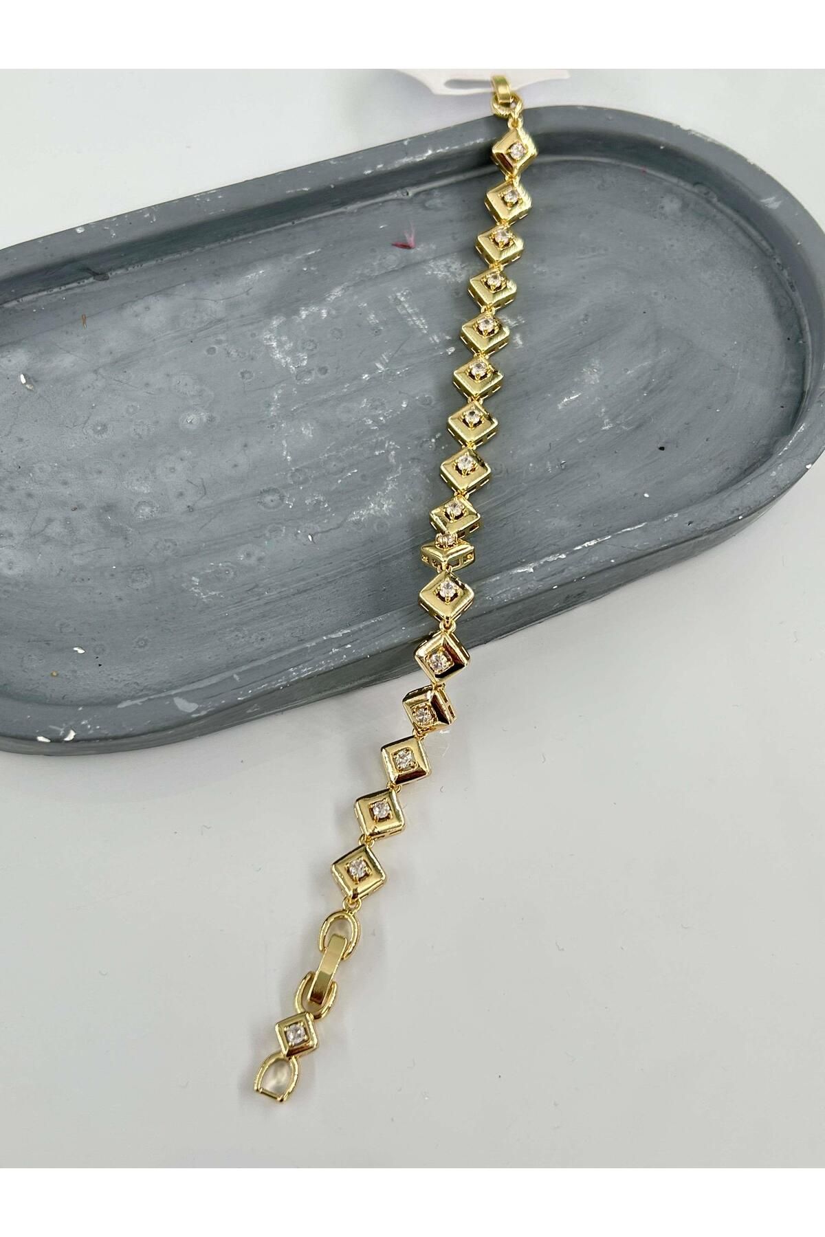 miyle VIP 14K Bileklik // BILEK-4716