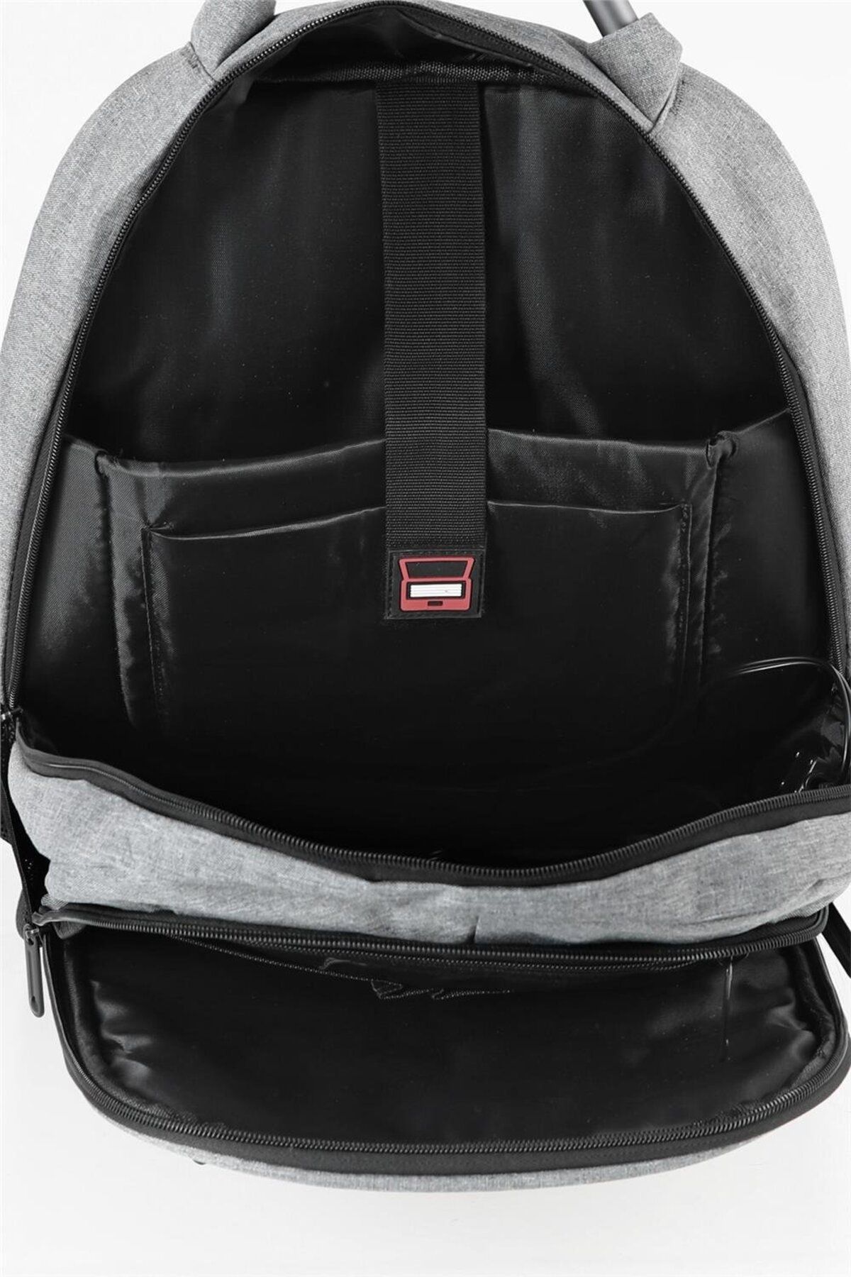 ÇÇS-Backpack with USB Port and Laptop Compartment 8