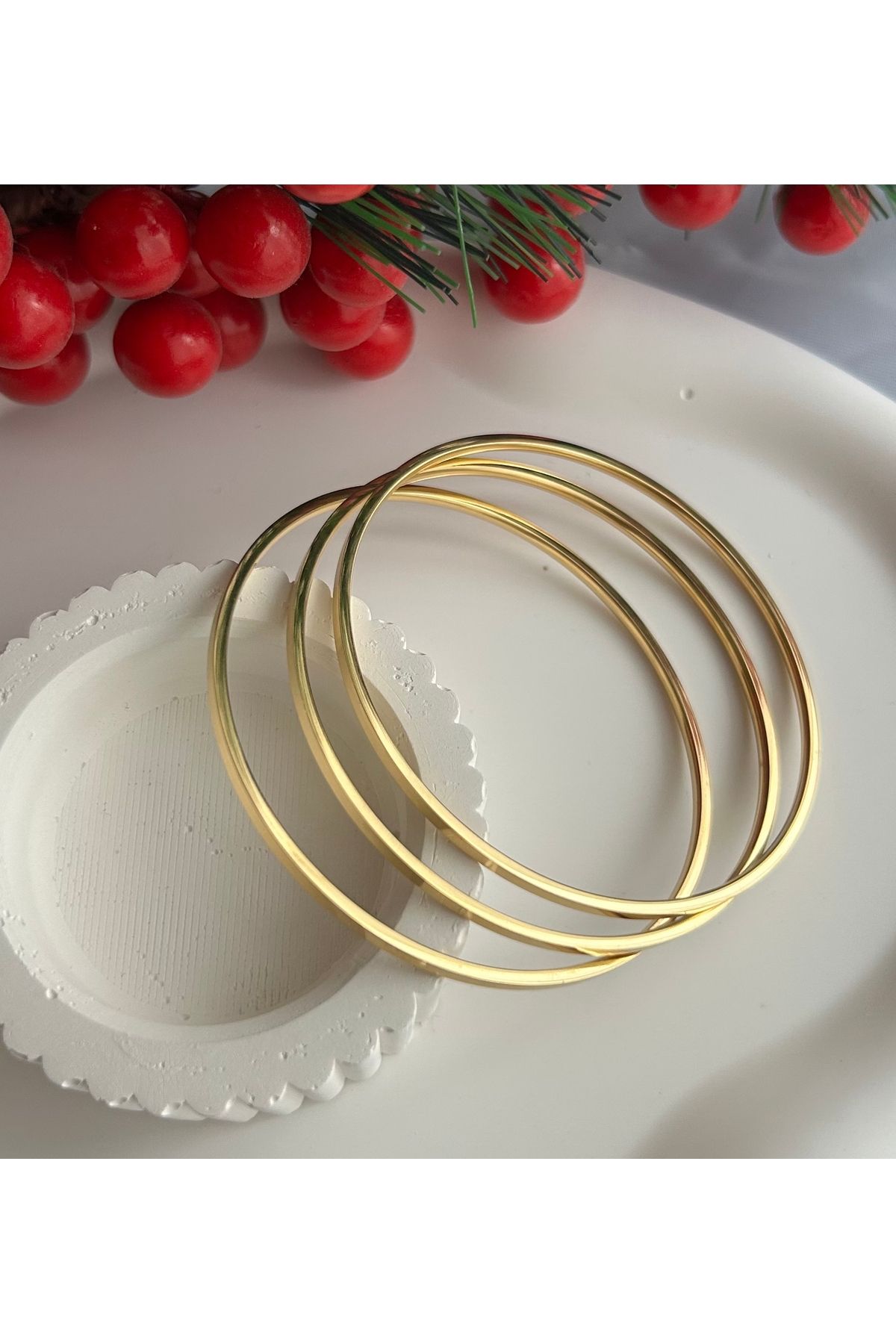 Mimosa Çelik 3 lü Düz Ajda Bilezik Altın Renk (65 mm) (Bilek çevresi:17-18-19-20 cm olanlar için uygundur)